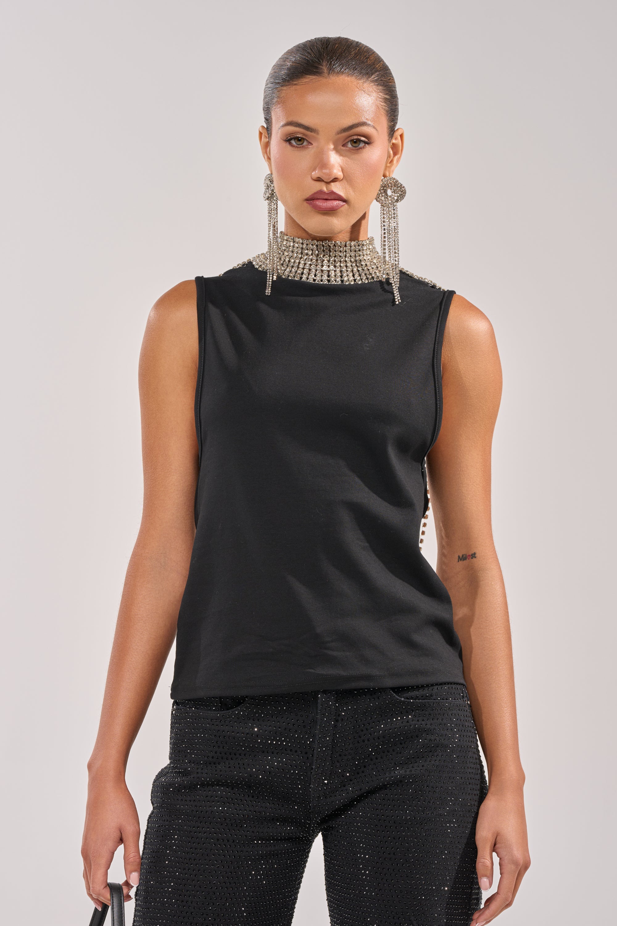 ONE OF ONE RHINESTONE SLEEVELESS TEE IN BLACK