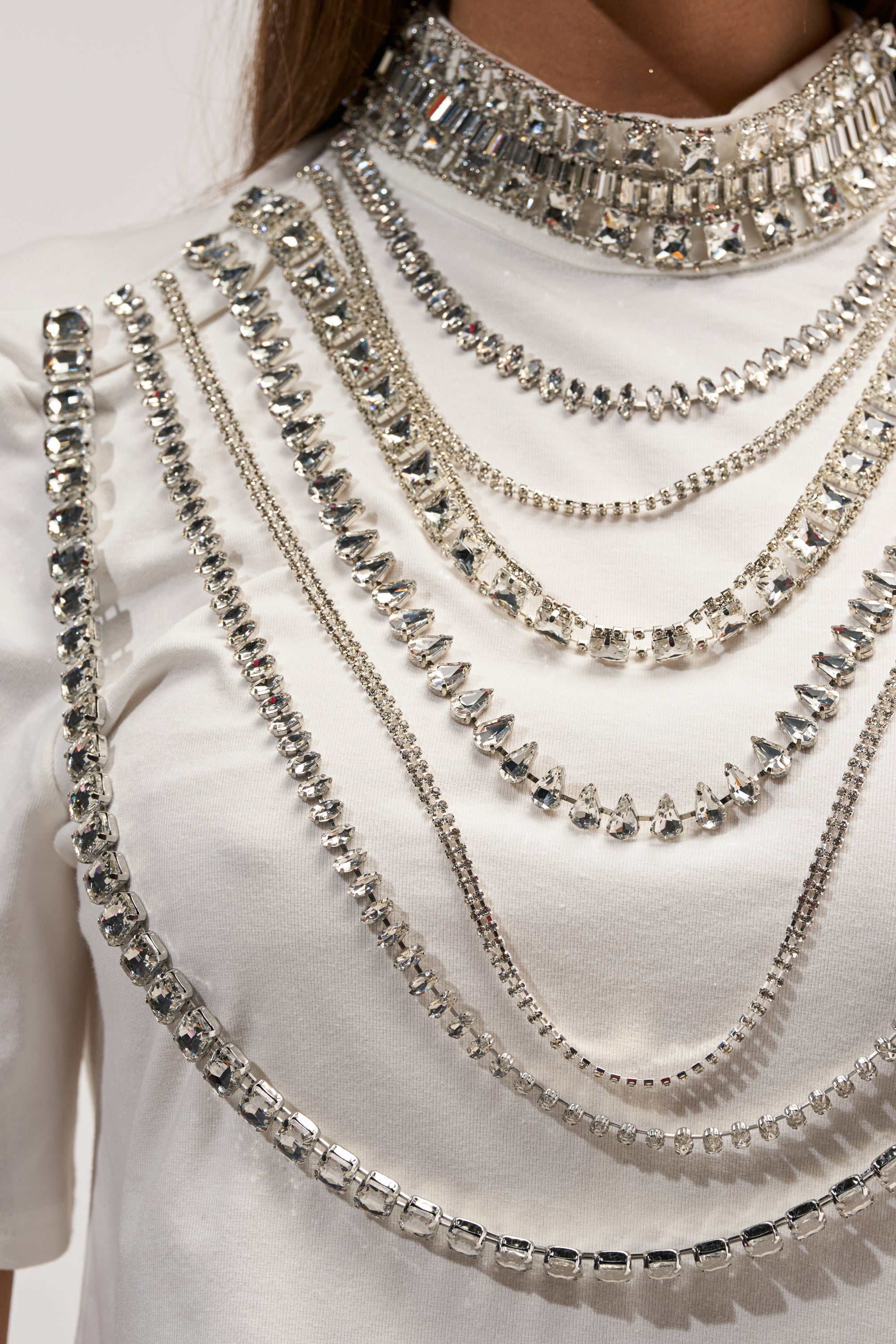 ROYALTY RHINESTONE TEE IN WHITE