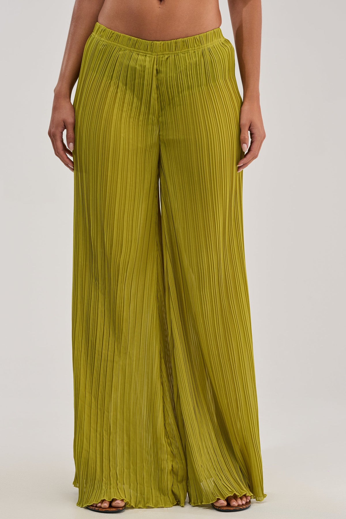 CRUSHIN ON YOU PALAZZO PANT IN CHARTREUSE