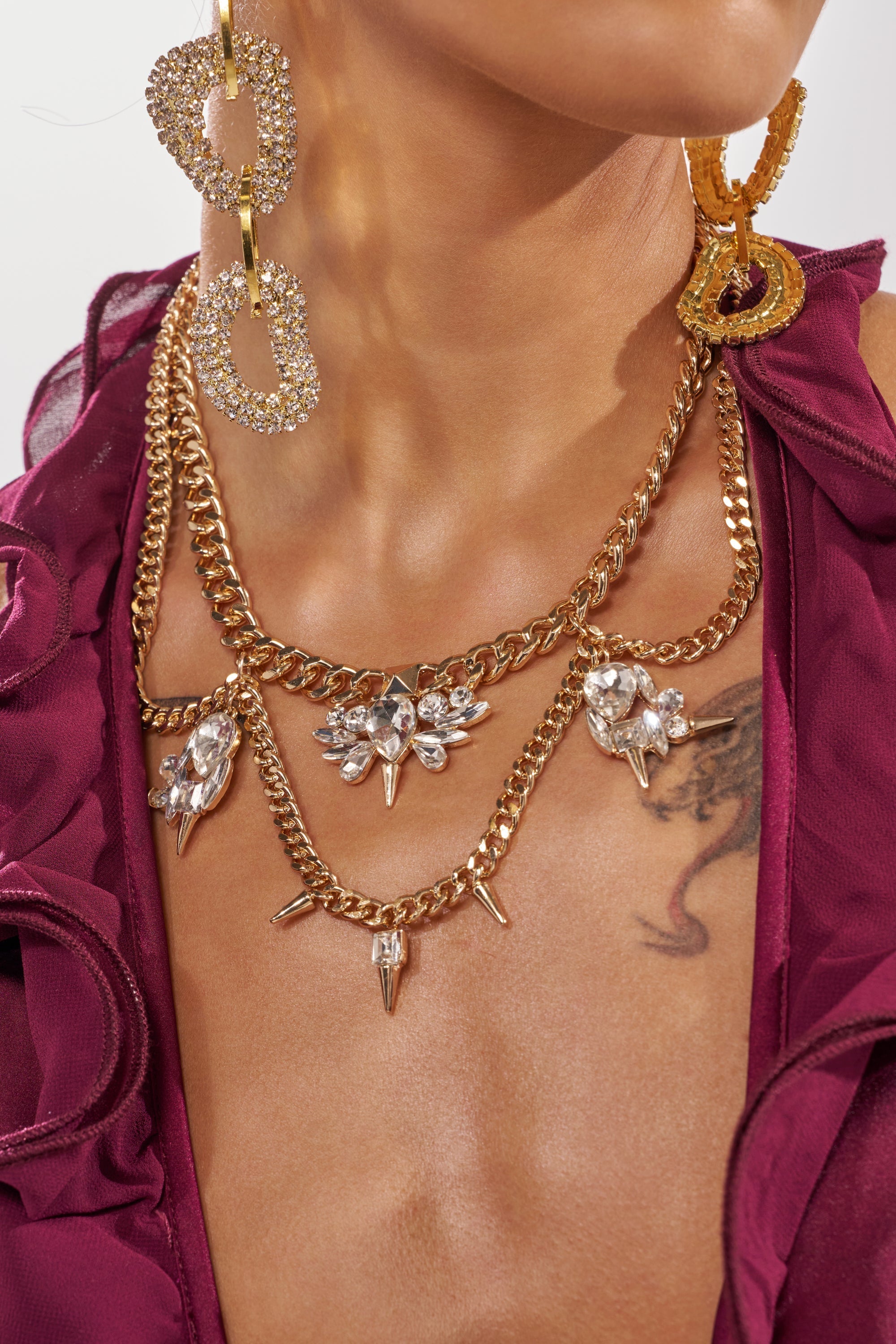 SPIKEY NECKLACE