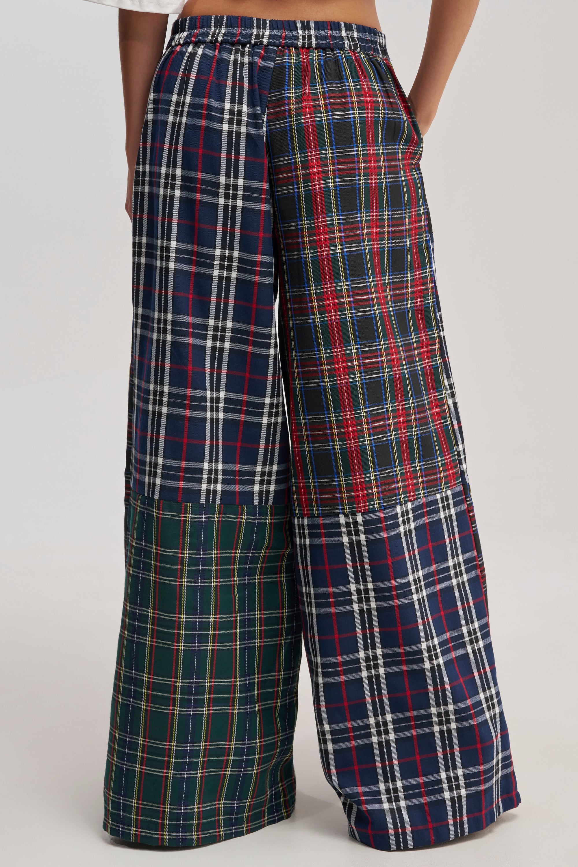 ALL ABOUT ME PLAID TROUSER