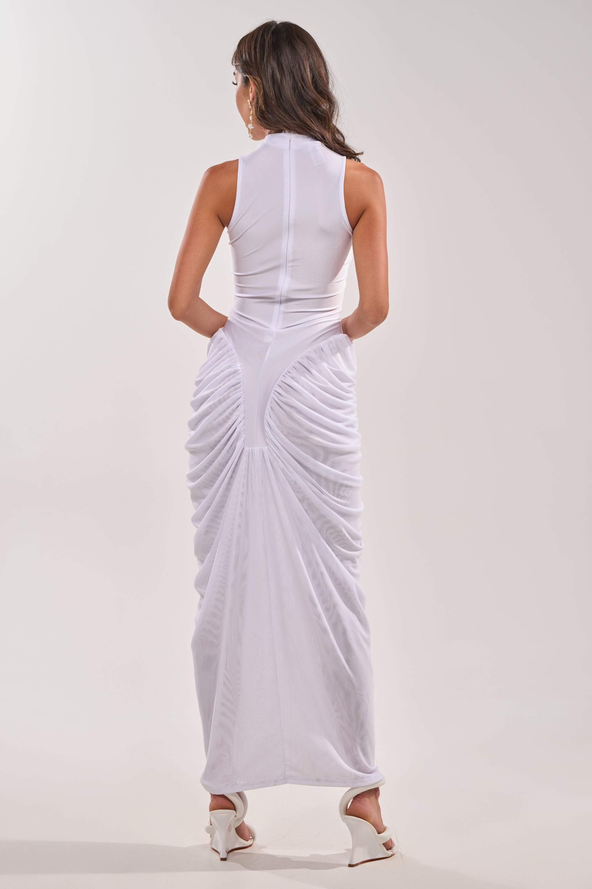 SECOND DATE BODYCON SHINE MAXI DRESS IN WHITE