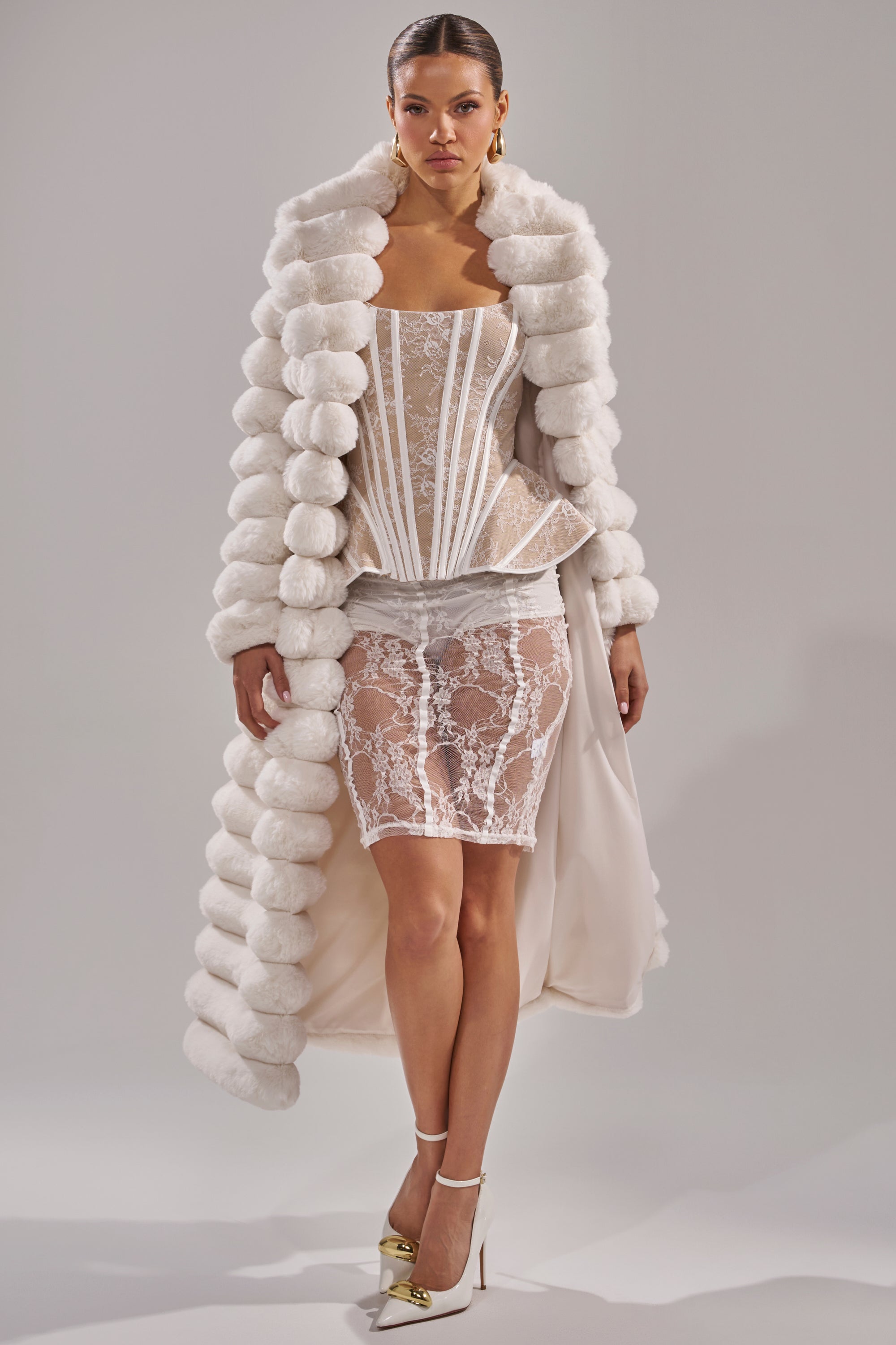 MAXI POPCORN FAUX FUR IN WHITE
