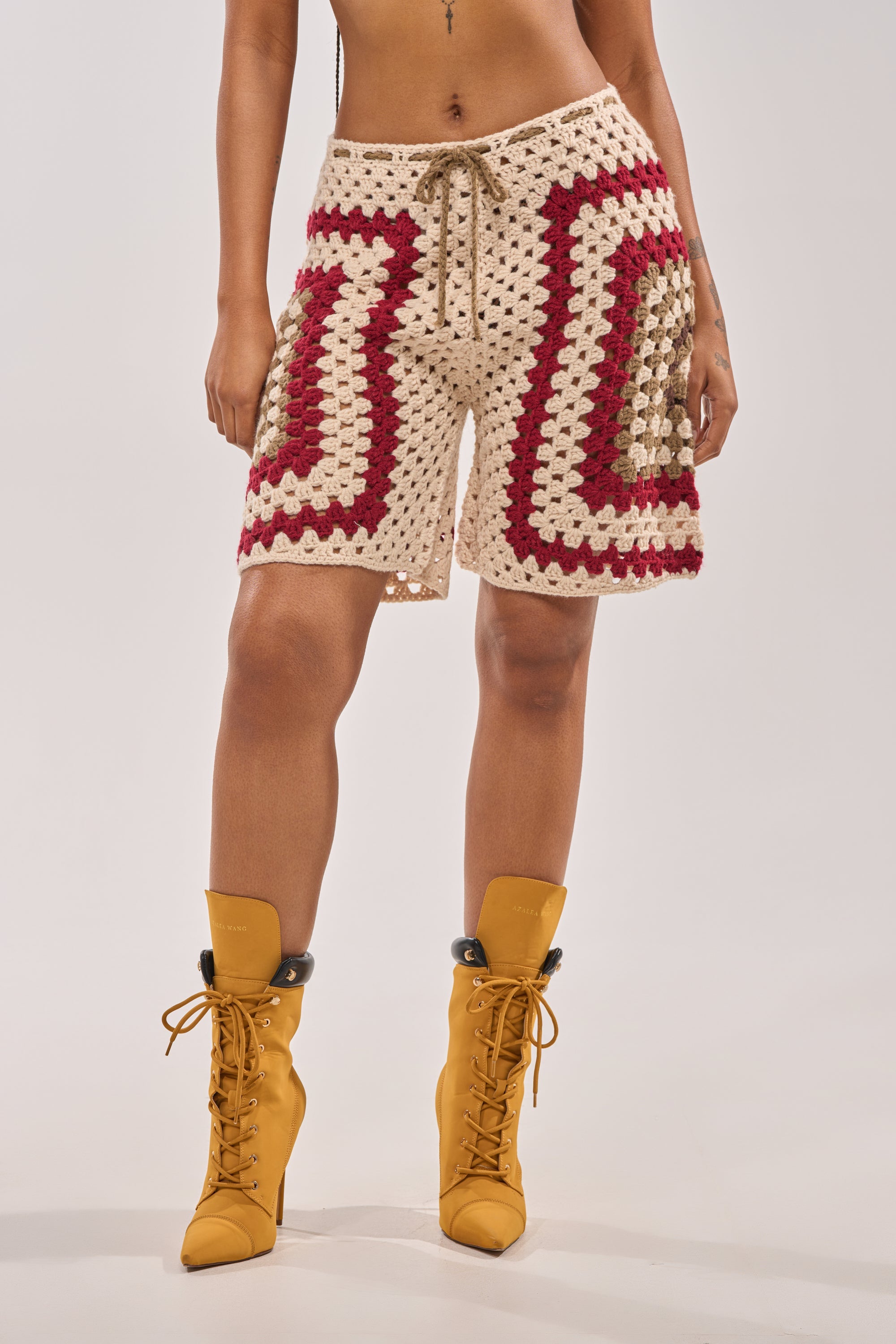 VACATION VIBES CROCHET SHORT