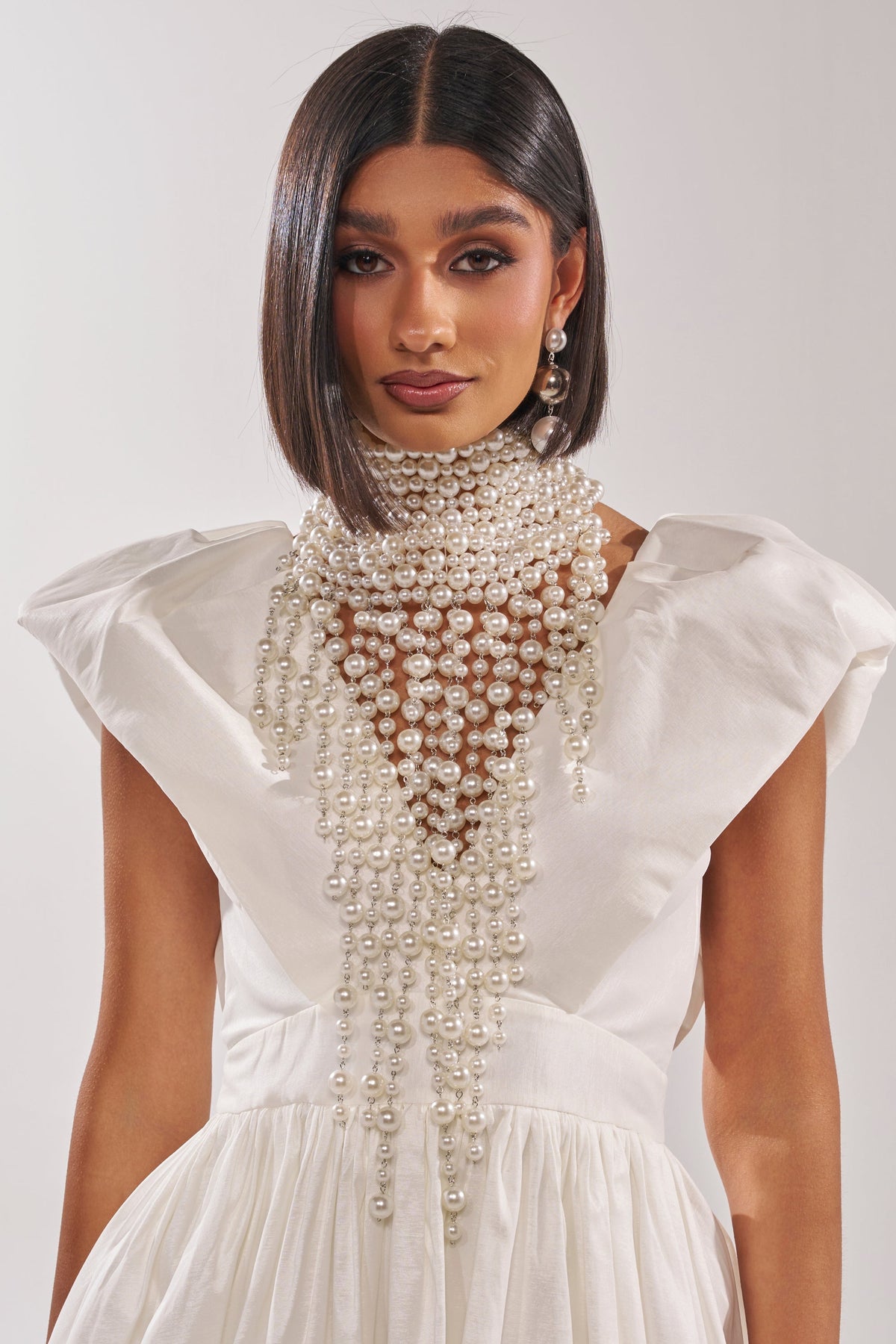 POLLY PEARL STATEMENT NECKLACE