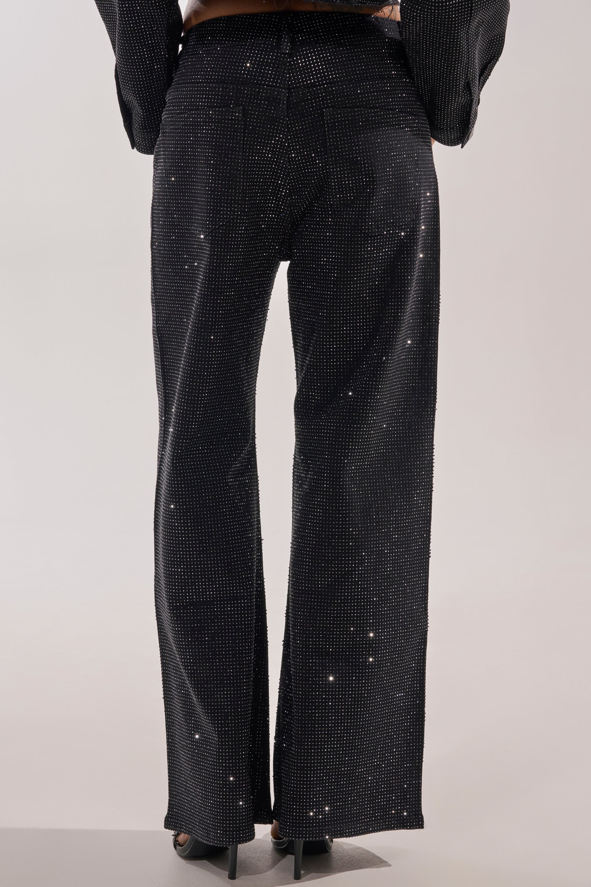 DEMI EMBELLISHED RELAXED DENIM IN BLACK