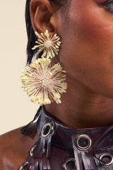 ON HIS YACHT STATEMENT EARRING