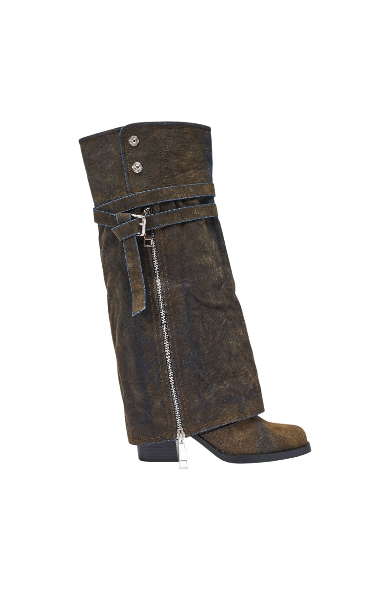 AZALEA WANG EIRA BROWN BLOCK BOOT WITH SQUARE TOE