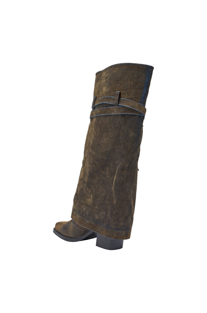 AZALEA WANG EIRA BROWN BLOCK BOOT WITH SQUARE TOE