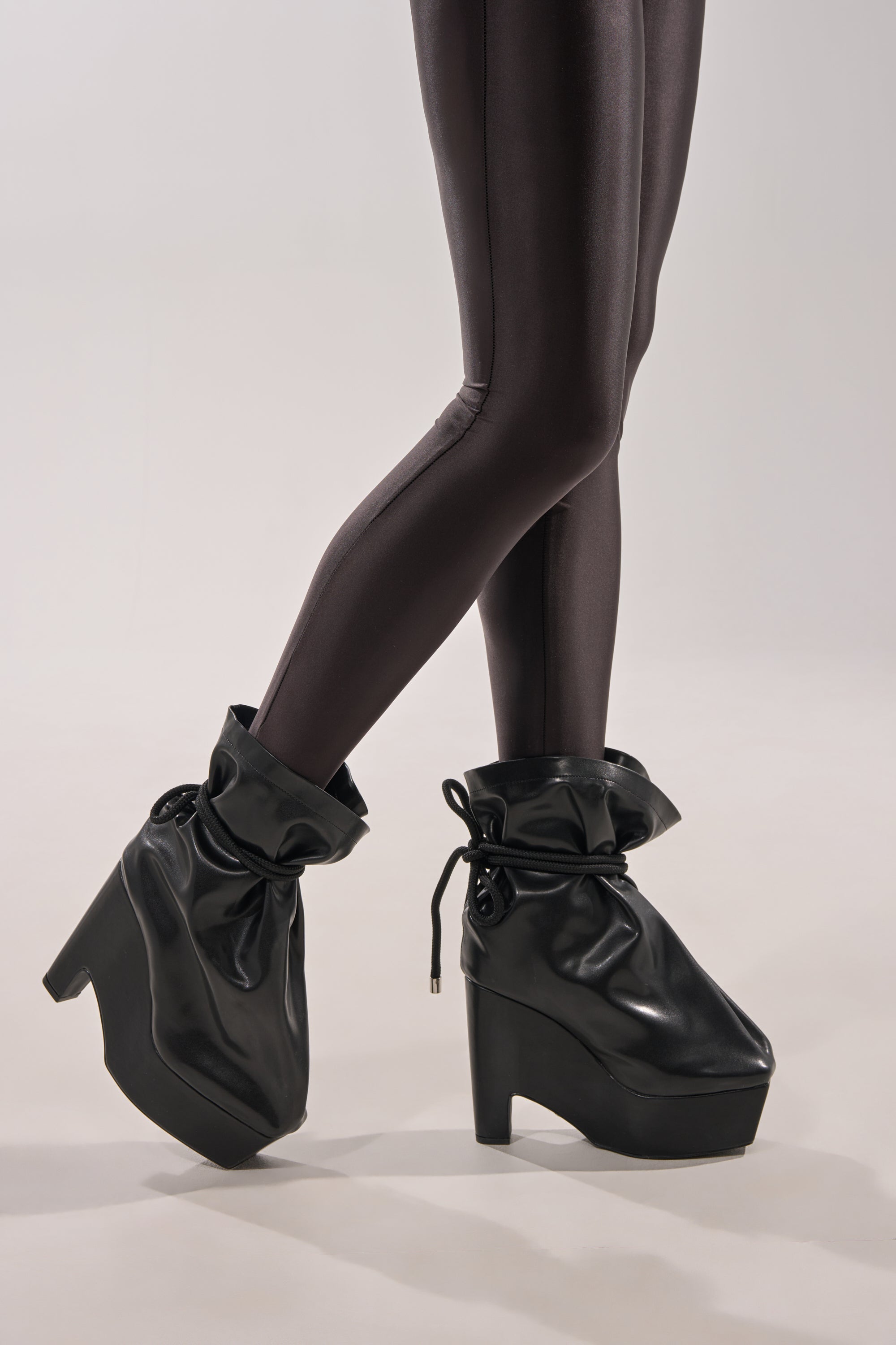 AKIRA GOLD EPIGRAM PU SLOUCH CHUNKY HEEL BOOTIE