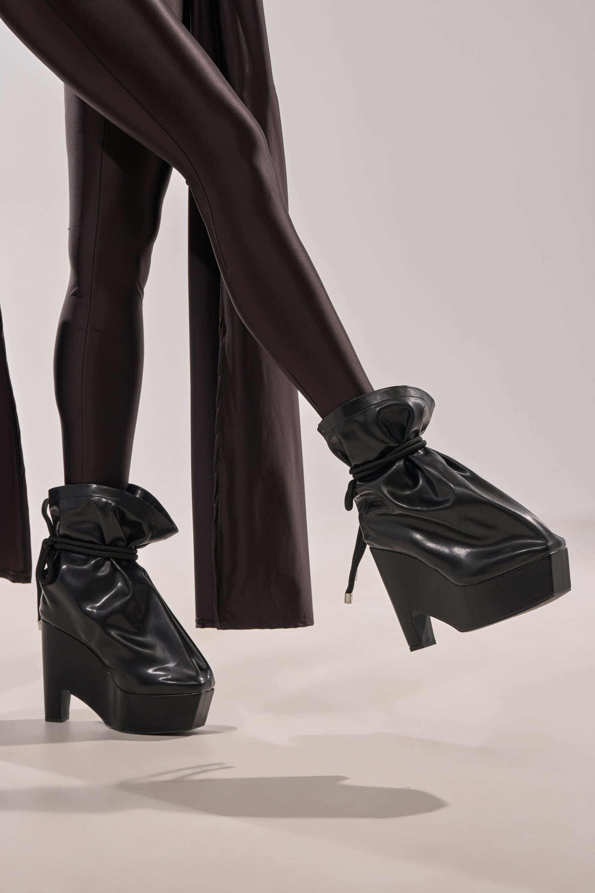 AKIRA GOLD EPIGRAM PU SLOUCH CHUNKY HEEL BOOTIE