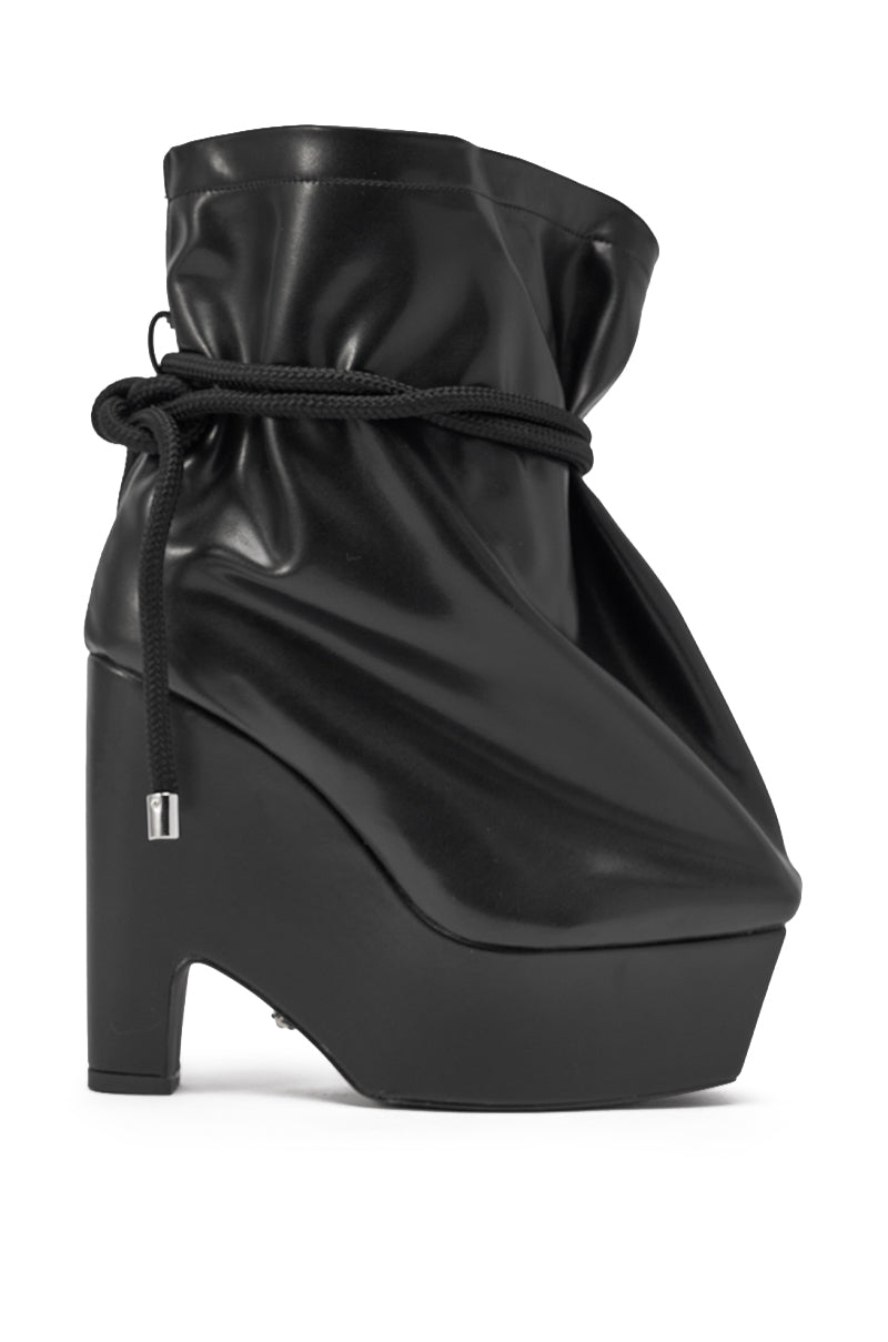AKIRA GOLD EPIGRAM PU SLOUCH CHUNKY HEEL BOOTIE