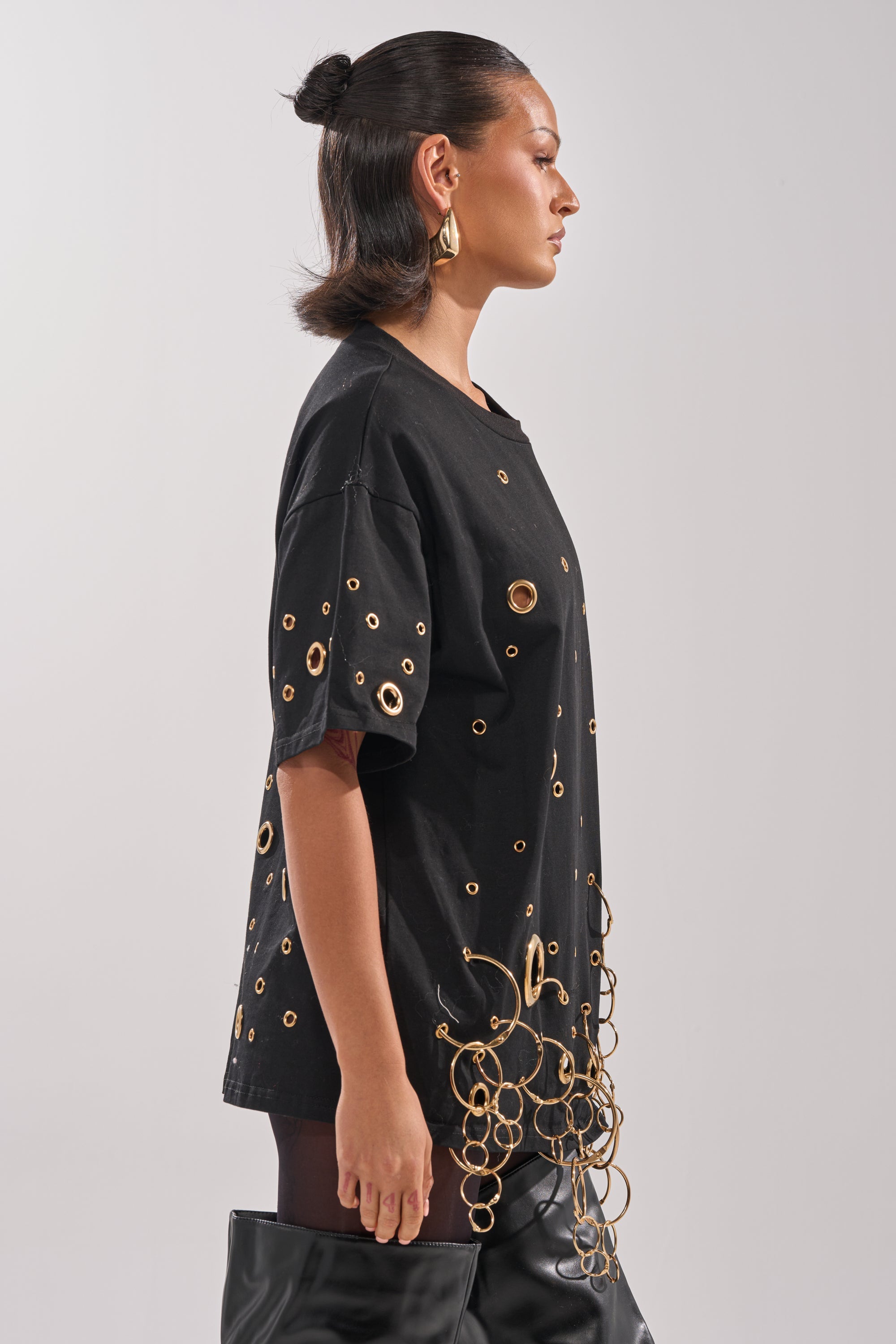 RING AROUND ME OVERSIZED TEE