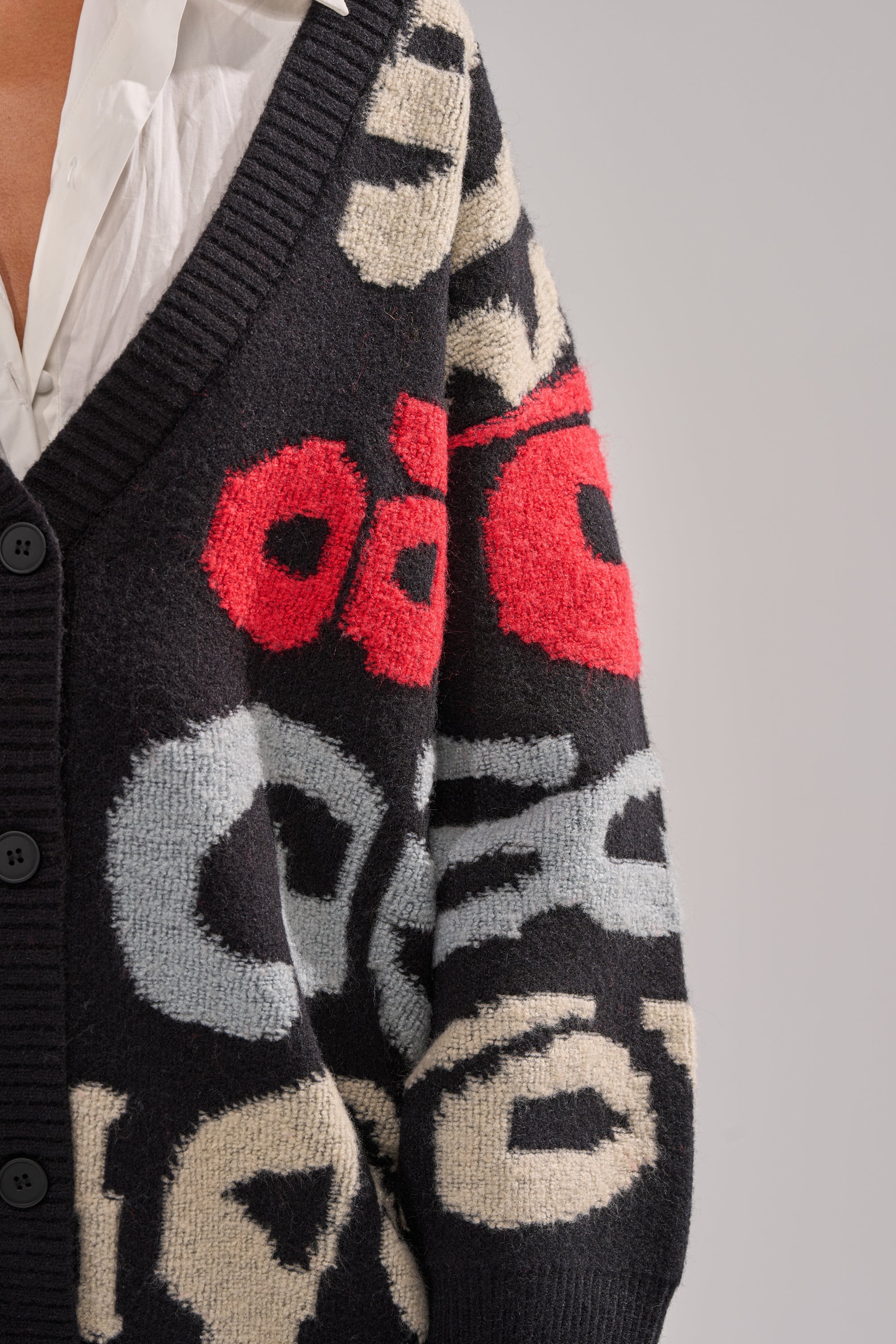 GUESS WHO CARDIGAN