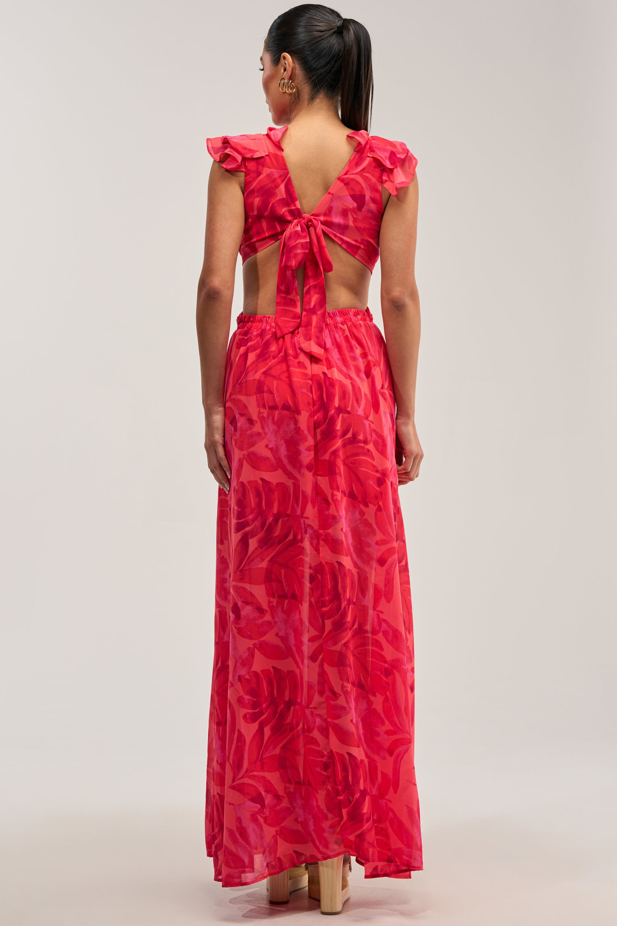FIRST CLASS FLORAL RUFFLE MAXI DRESS