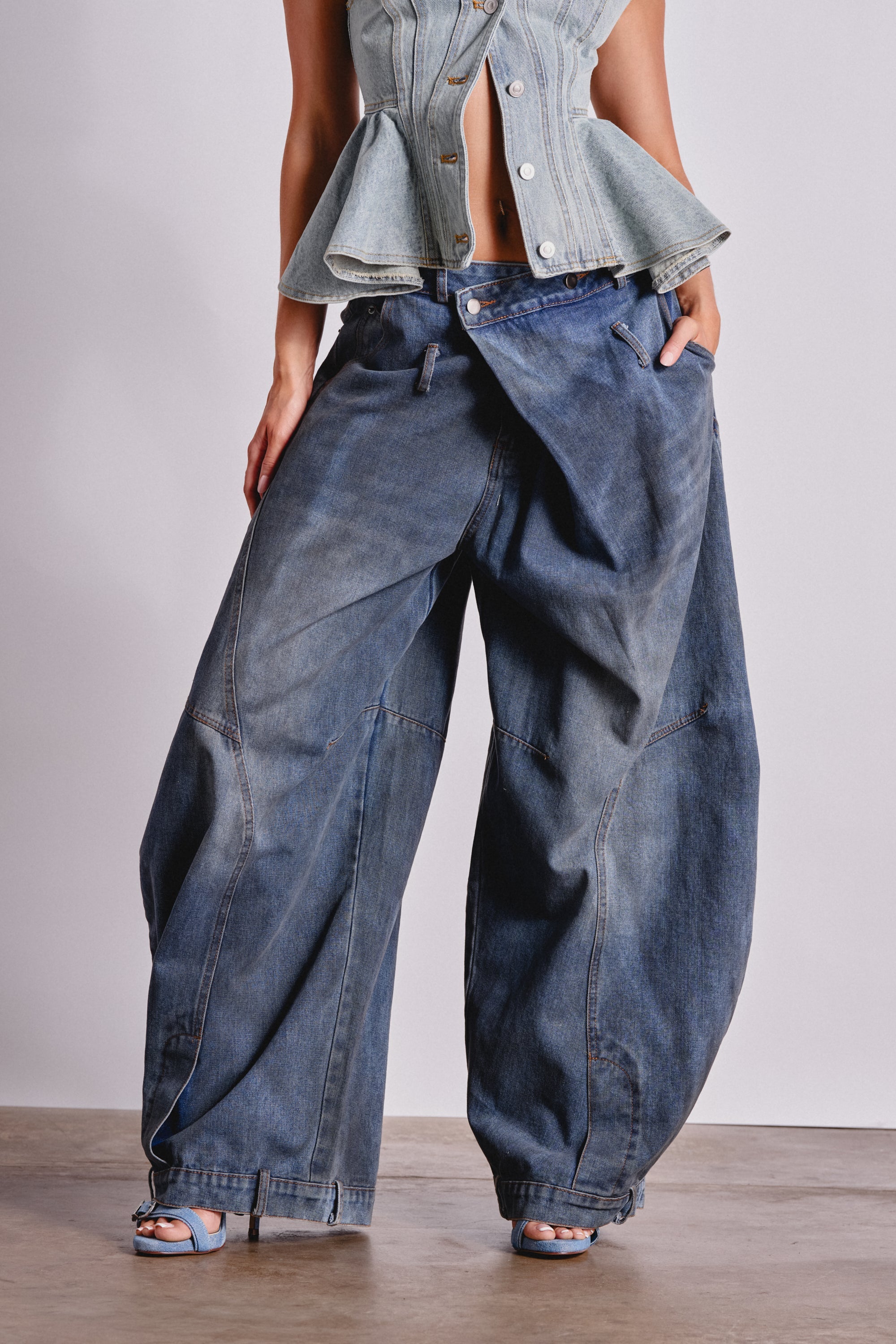 IZZY RELAXED DENIM