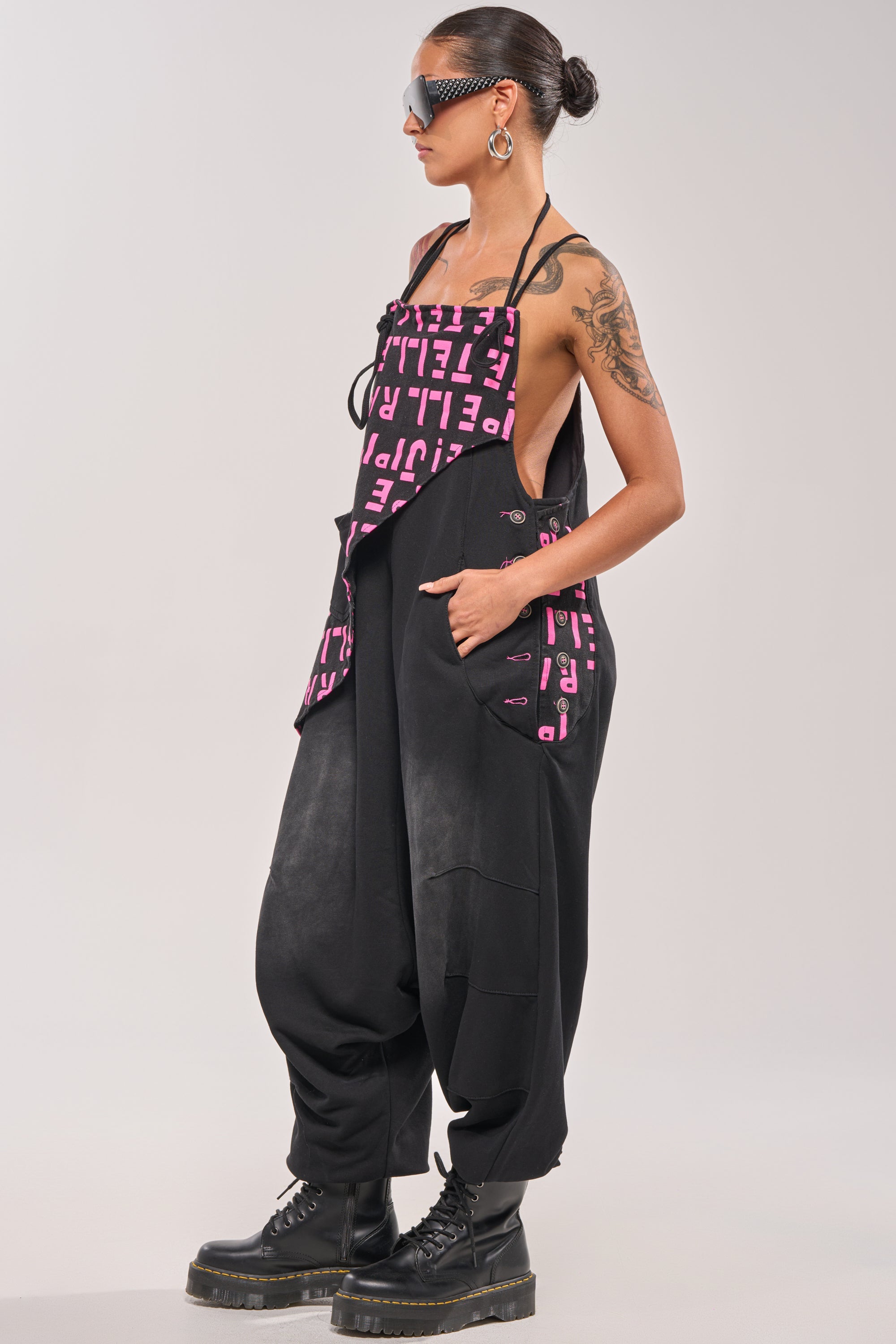 WITH EASE GRAPHIC JUMPSUIT IN BLACK