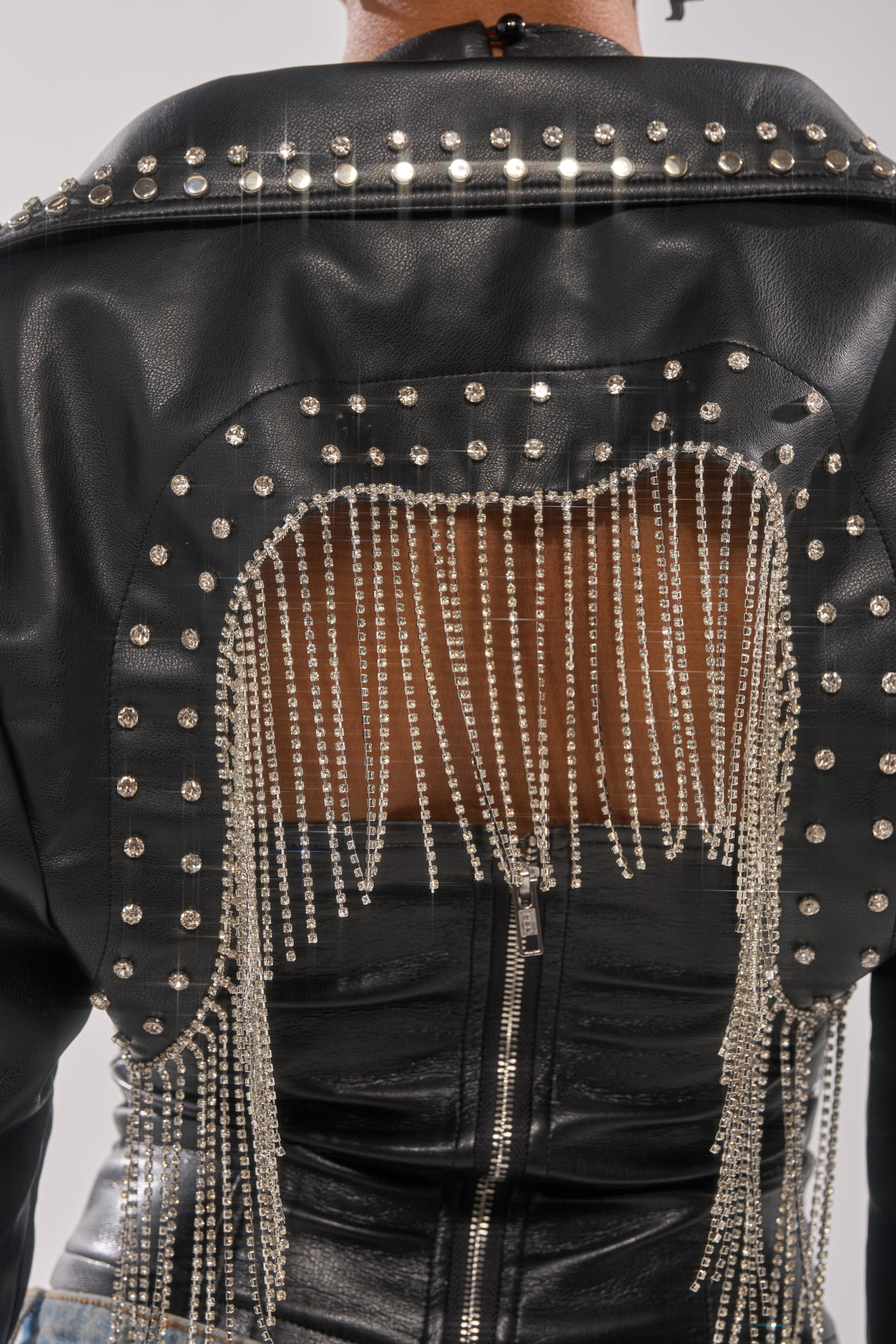 NAOMI EMBELLISHED ULTRA CROP MOTO