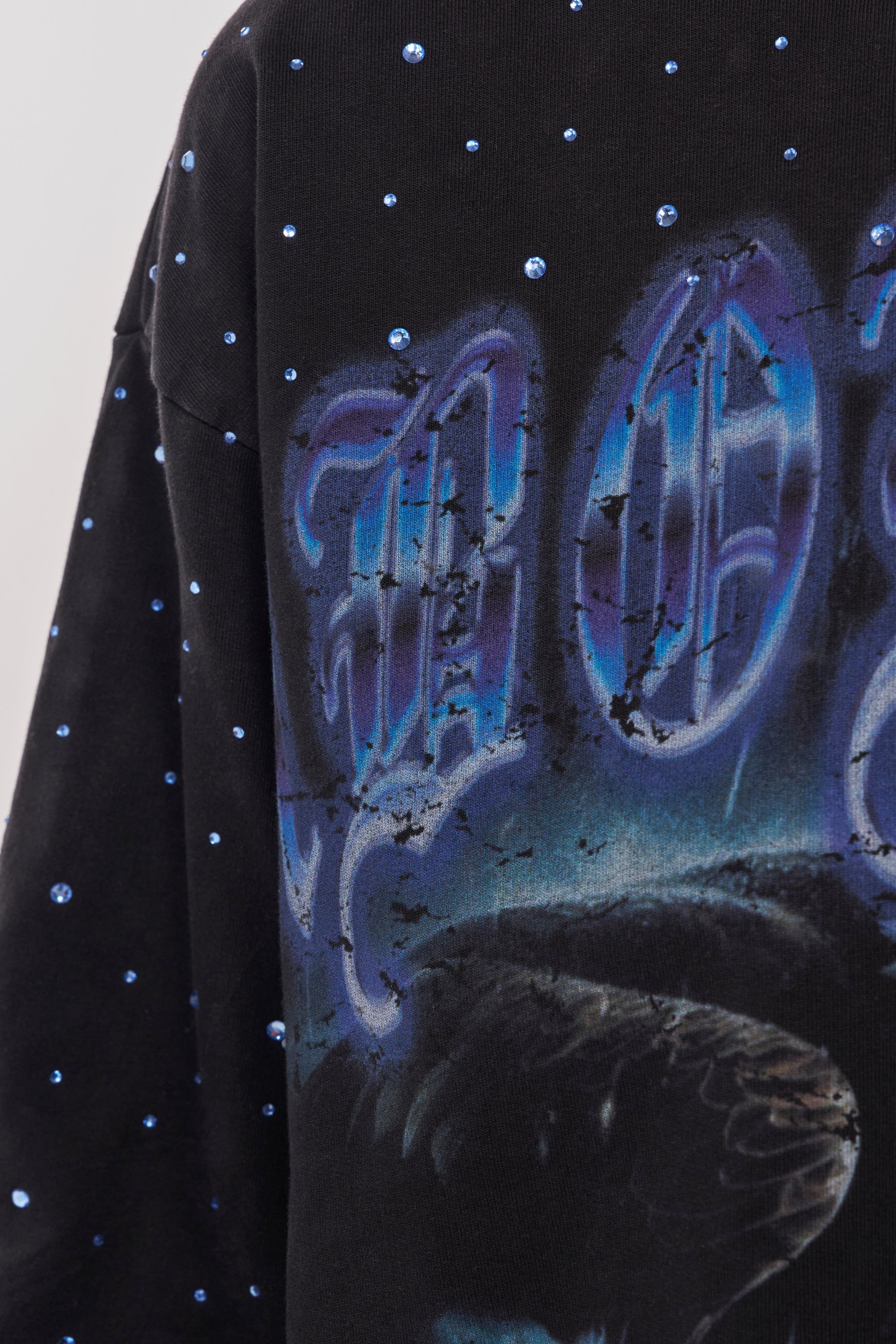 FIRST ROW TAKING FLIGHT FRENCH TERRY TEE