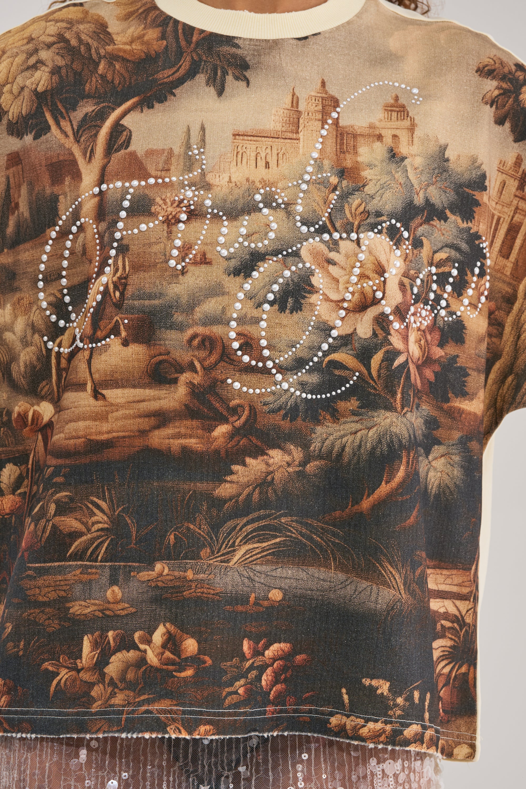 GOOD DAYS RHINESTONE GRAPHIC TEE