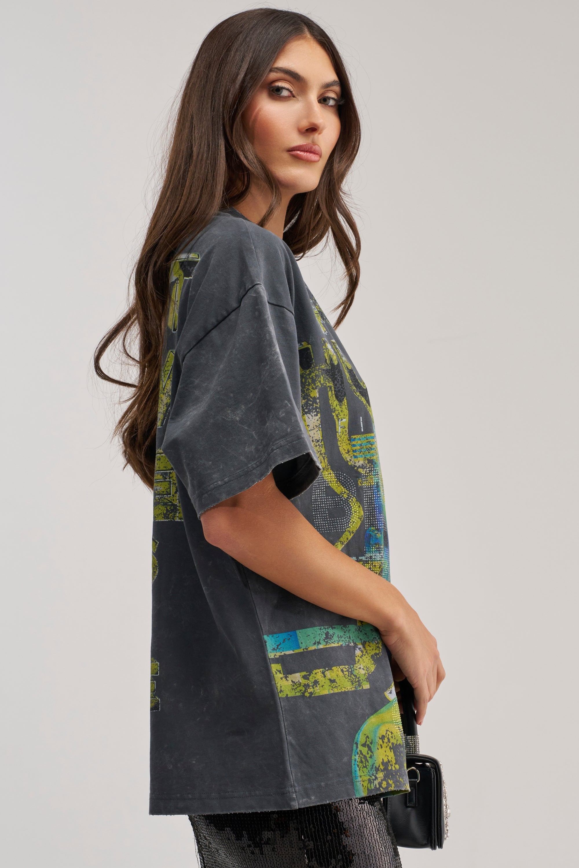 BETTER DAYS TO COME OVERSIZED GRAPHIC TEE
