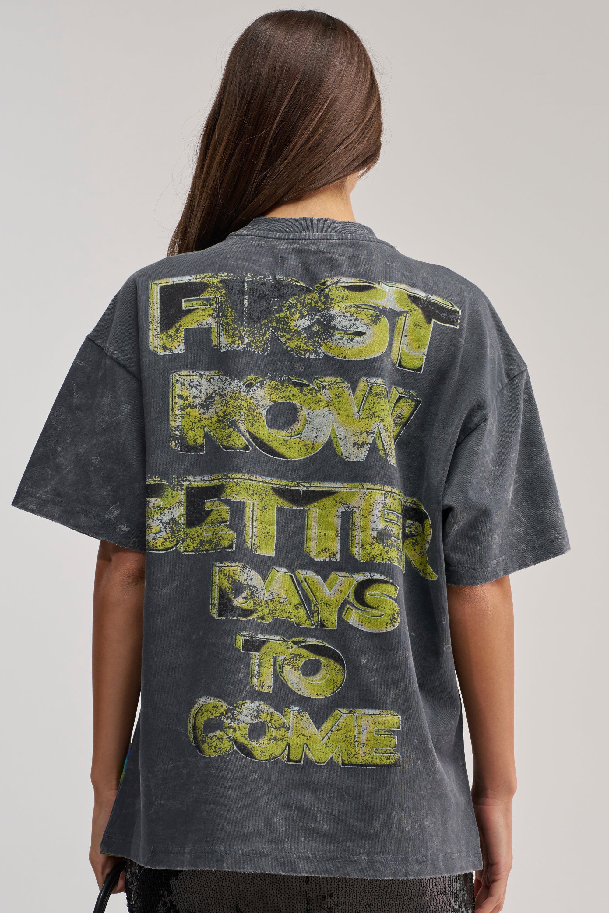BETTER DAYS TO COME OVERSIZED GRAPHIC TEE