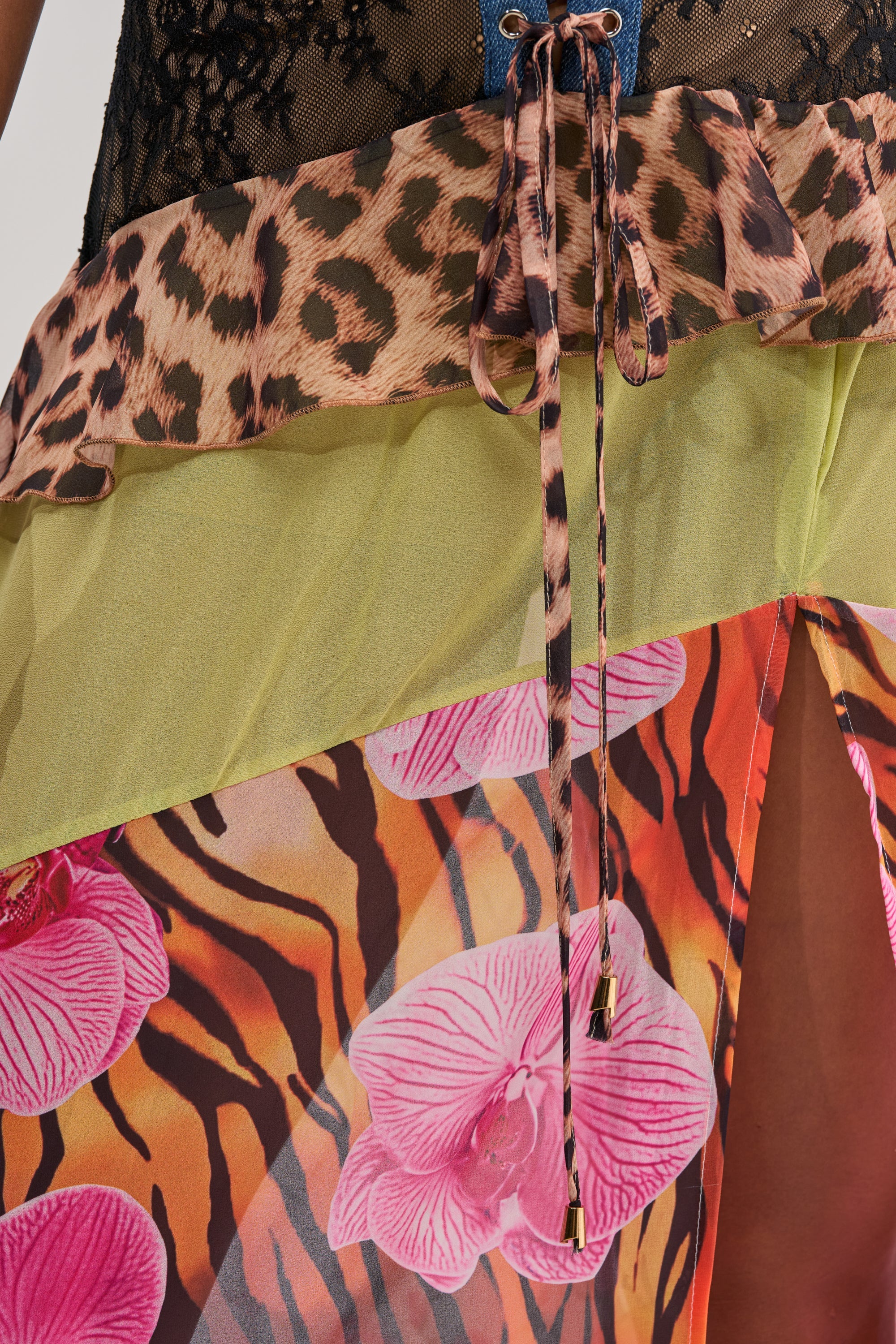 SUPER SWEET GIRL PATTERNED MAXI DRESS