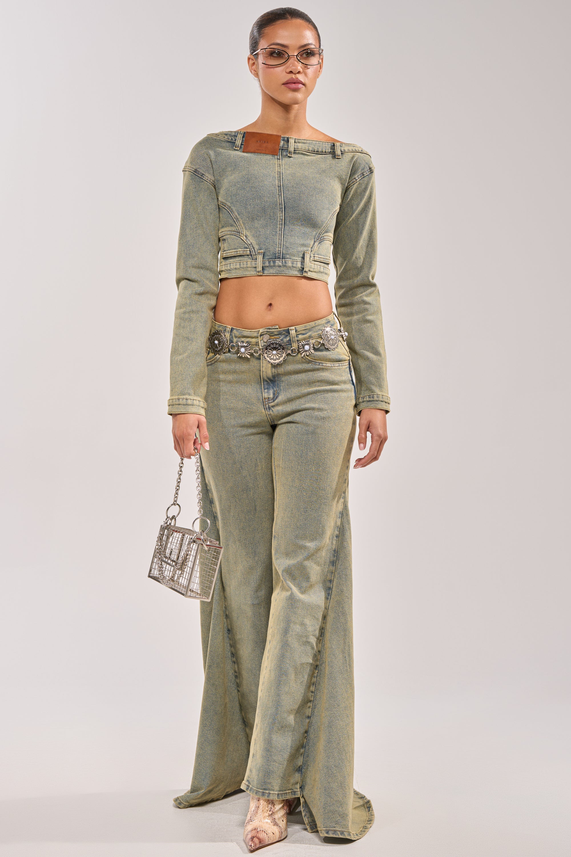 BIG STEPPER DENIM BLOUSE