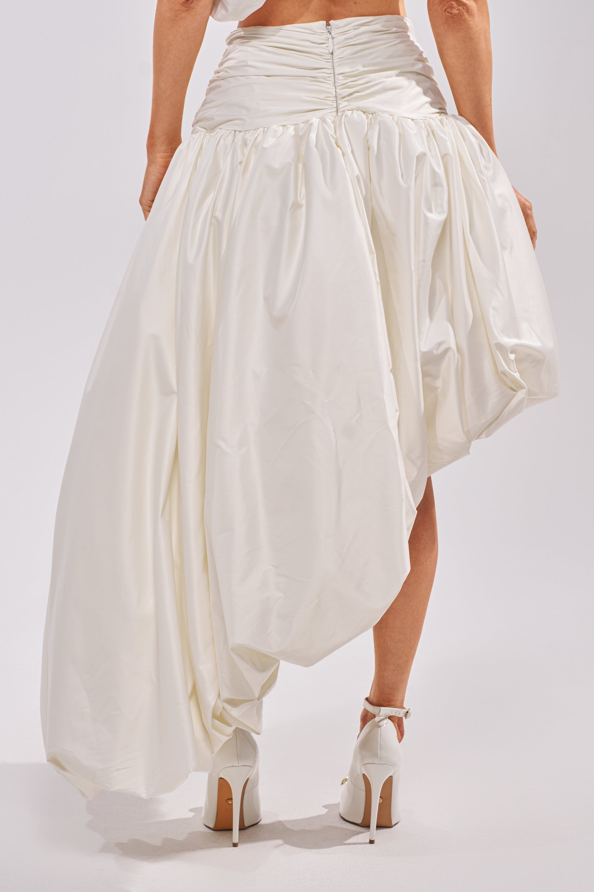 HEAD IN THE CLOUDS HIGH LOW SKIRT