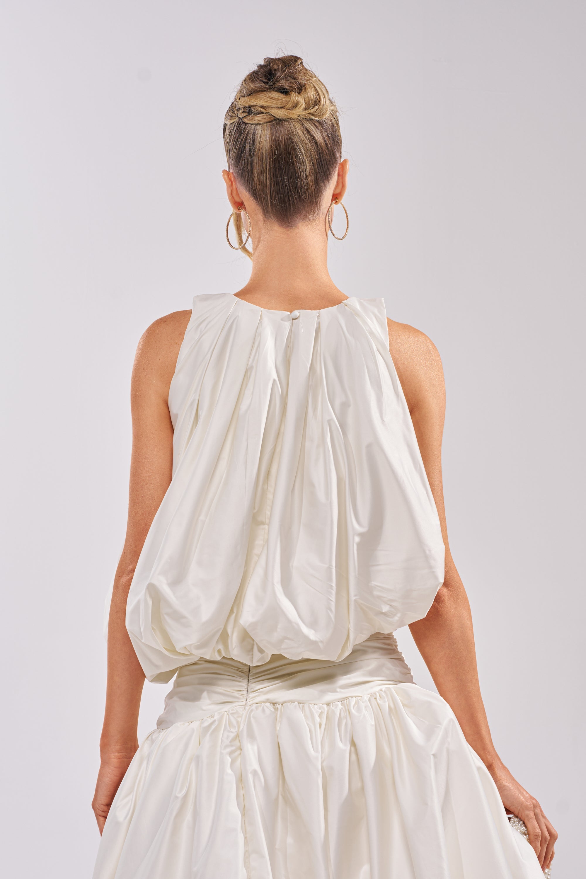 HEAD IN THE CLOUDS SLEEVELESS BLOUSE