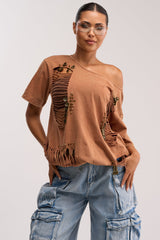 IN THE CUT DISTRESSED TEE