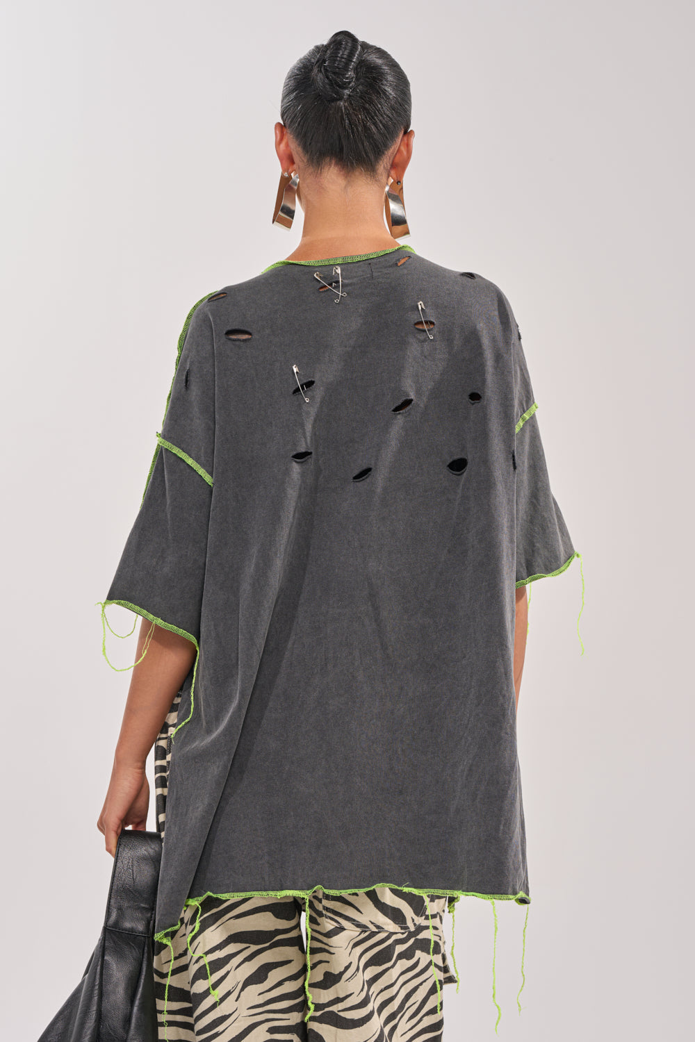 KNOCKOUT OVERSIZED TEE
