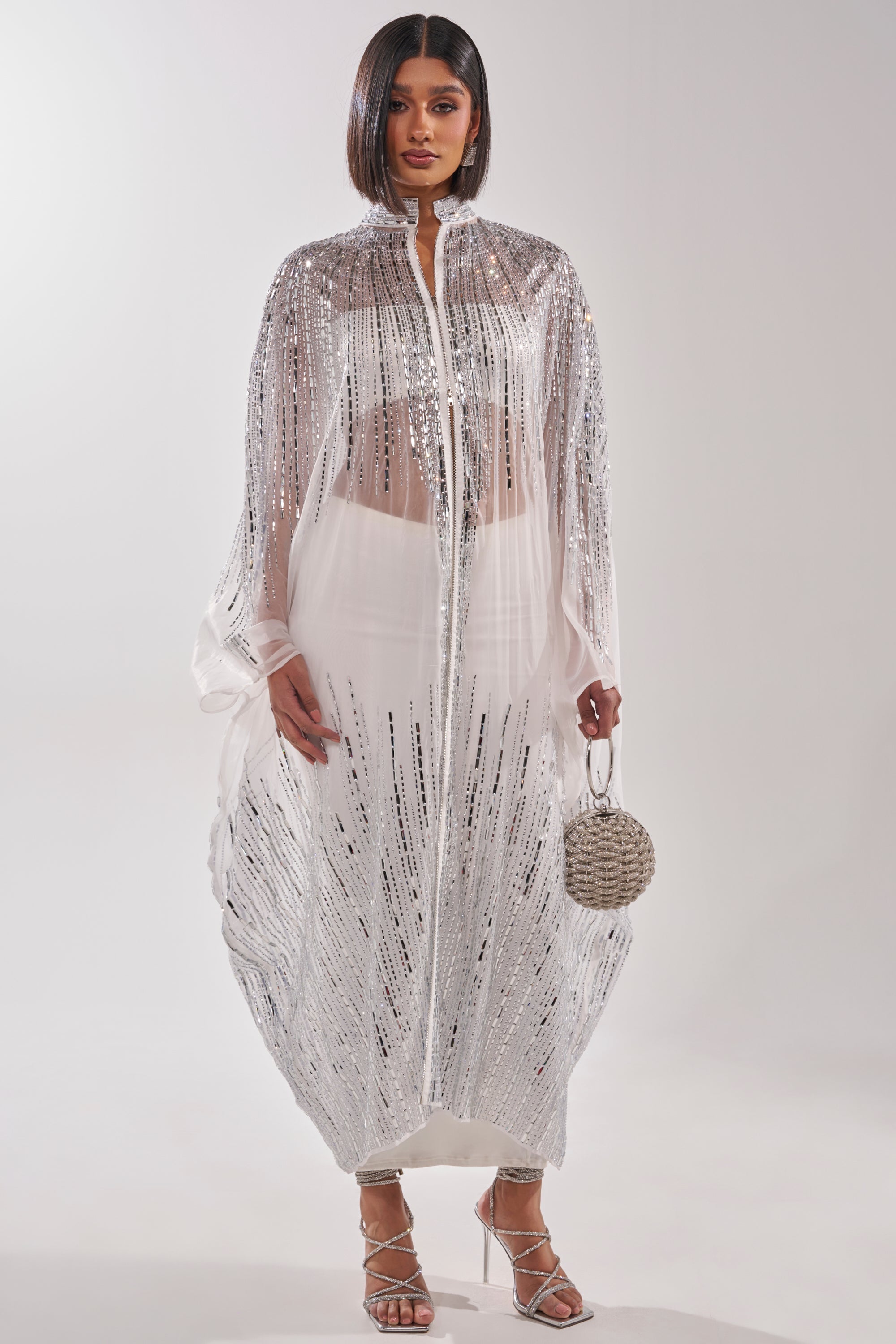 SPARKLE AND SHINE BLOUSE IN WHITE