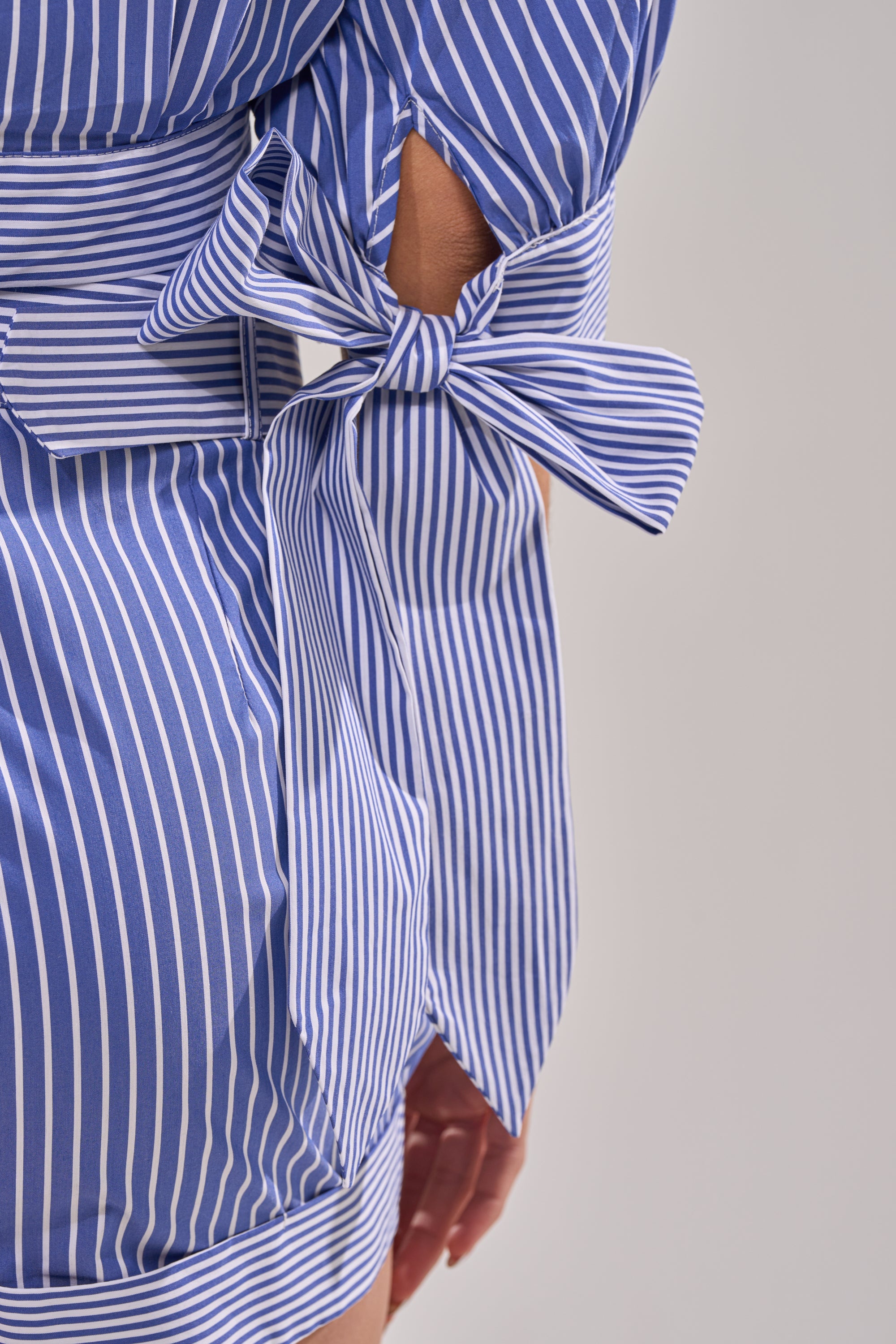 GUESS WHO POPLIN BLOUSE