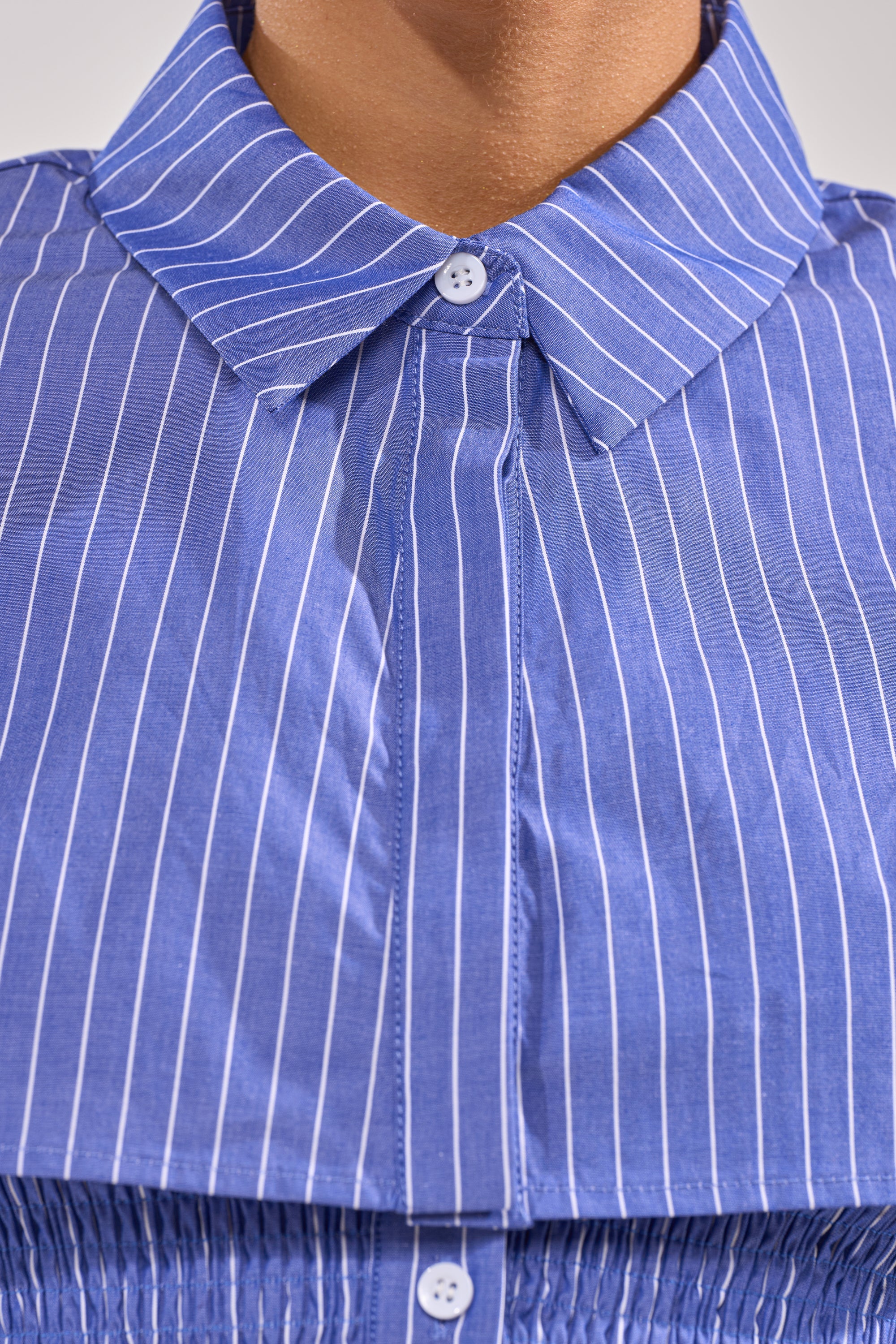 BUSINESS ONLY BUTTON DOWN