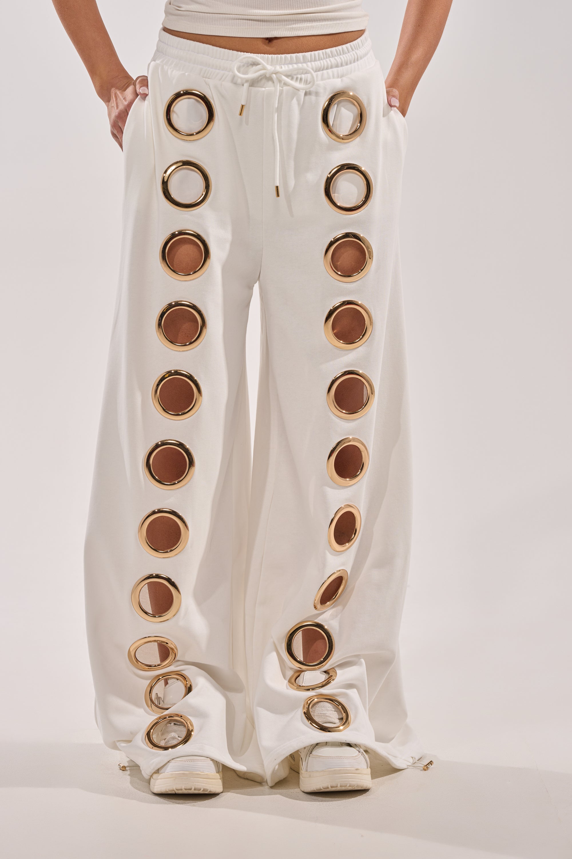 THROUGH THE NIGHT WIDE LEG SWEATPANT WITH HOLES IN WHITE