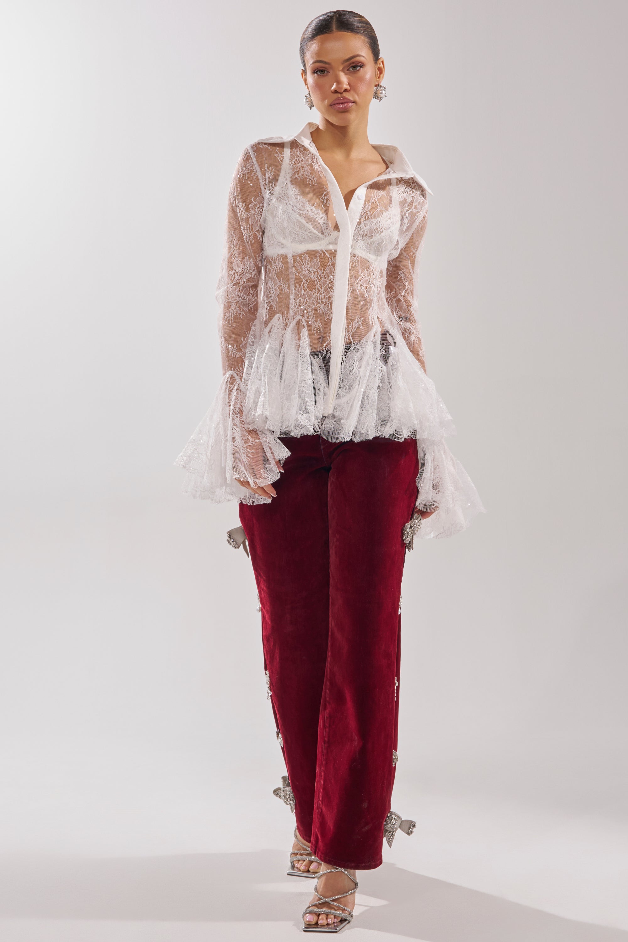 LADY LOVER LACE BUTTON DOWN