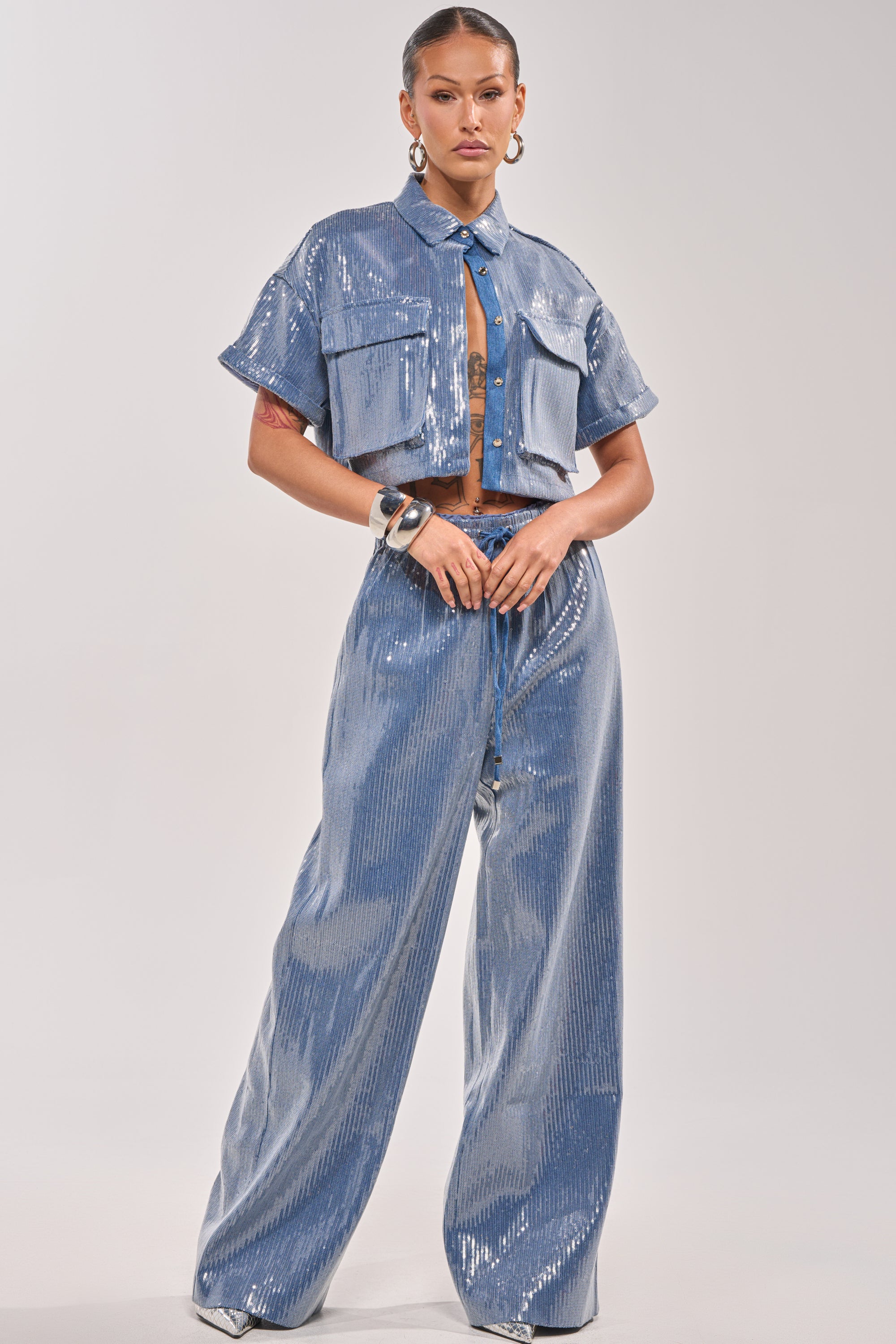 SHAKE IT GIRL SEQUIN BUTTON DOWN