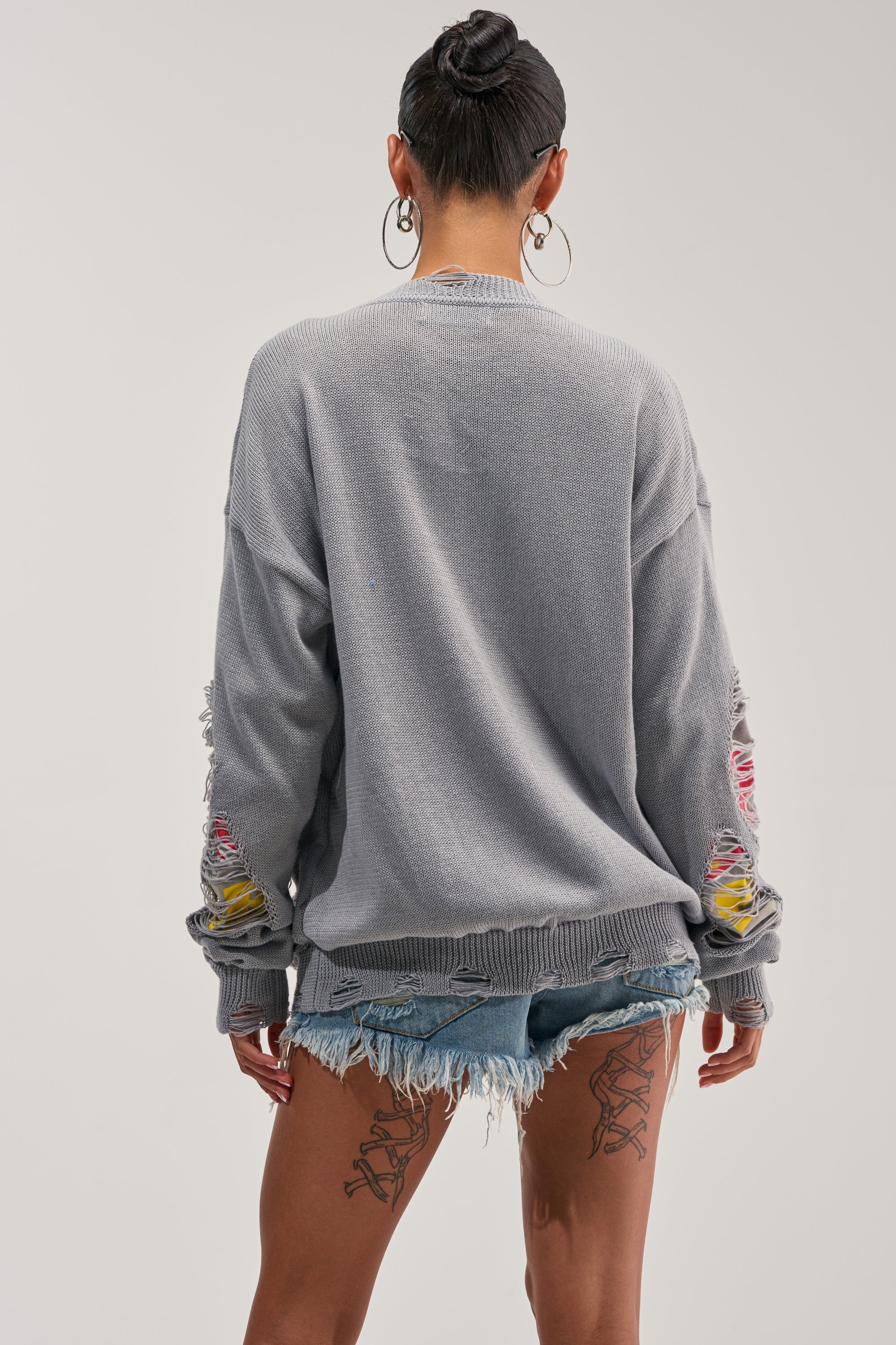 LYDIA DISTRESSED GRAPHIC SWEATER