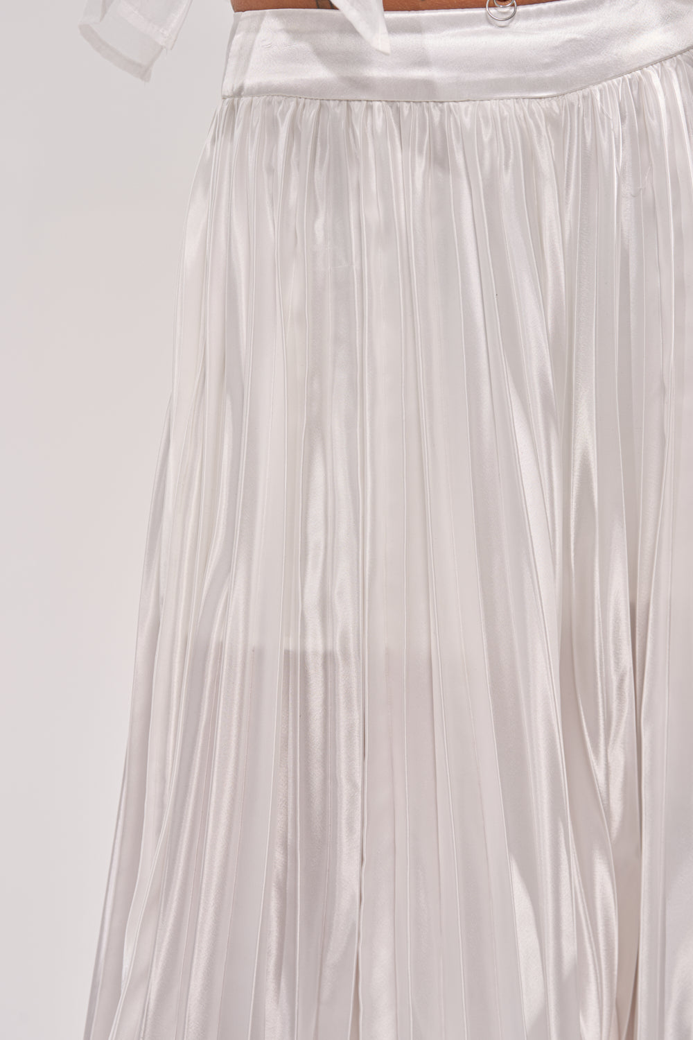 CALLED OUT SATIN PLEATED PALAZZO PANT IN WHITE