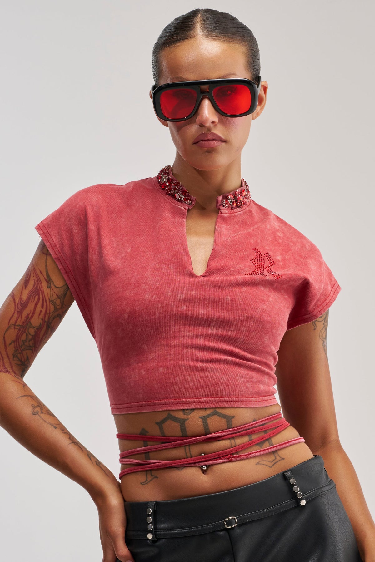 CHERRY ON TOP CROPPED TEE