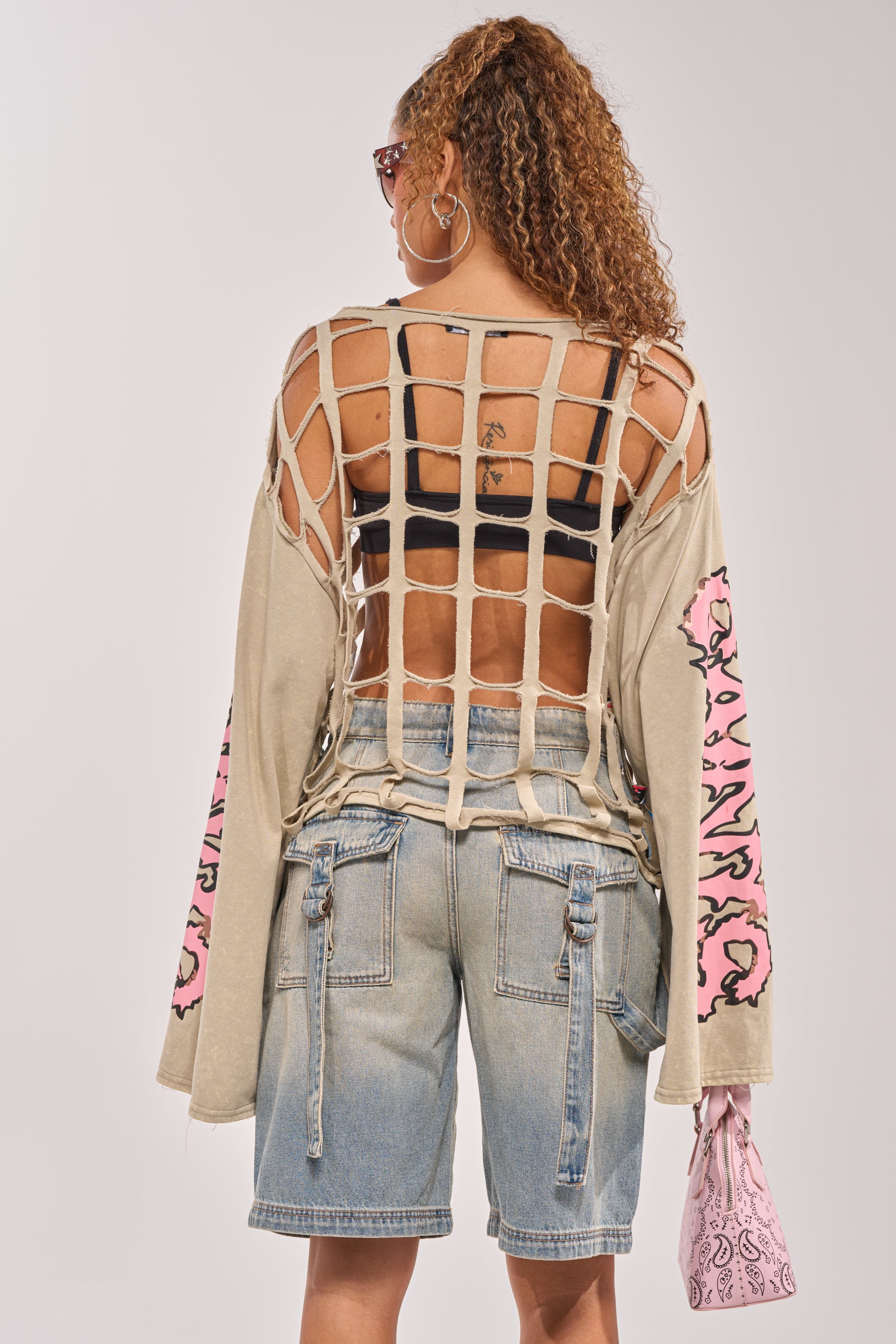 CAGED UP LONG SLEEVE GRAPHIC TEE