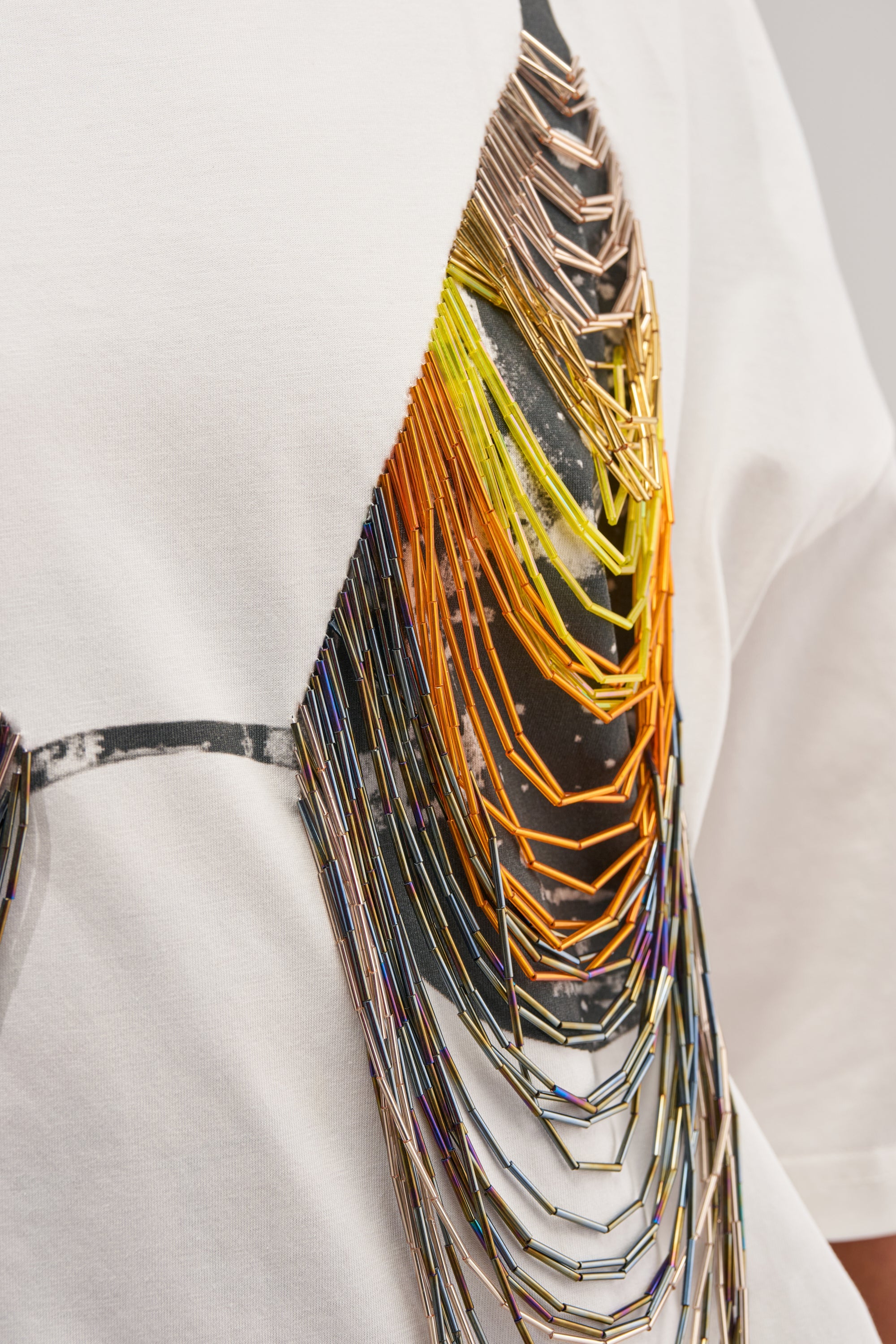 BEACH VIBES BEADED TEE
