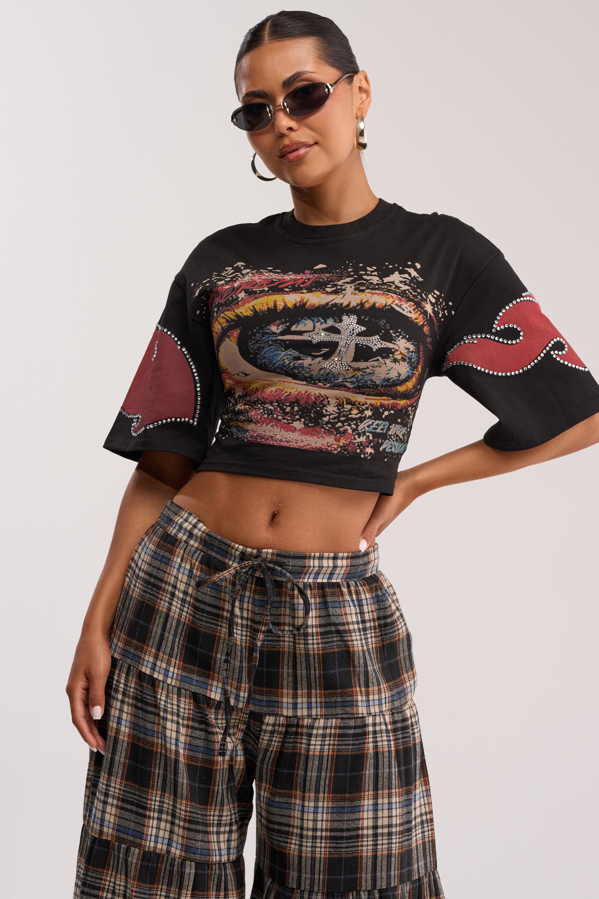 EYES ON THE PRIZE GRAPHIC TEE