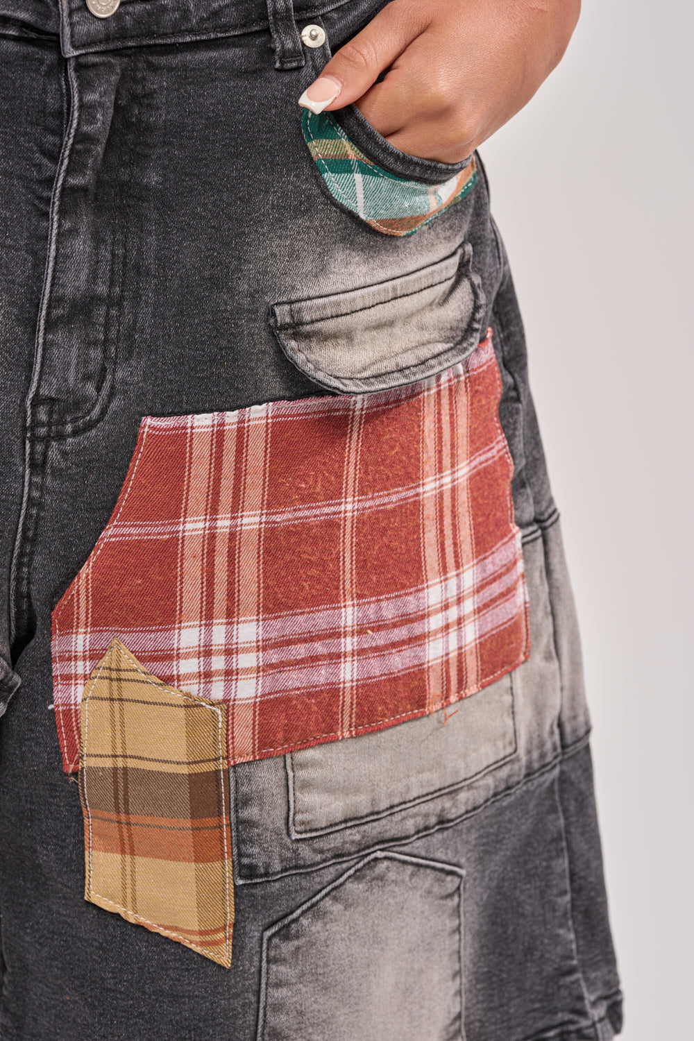 DREA MIXED PLAID BERMUDA SHORT