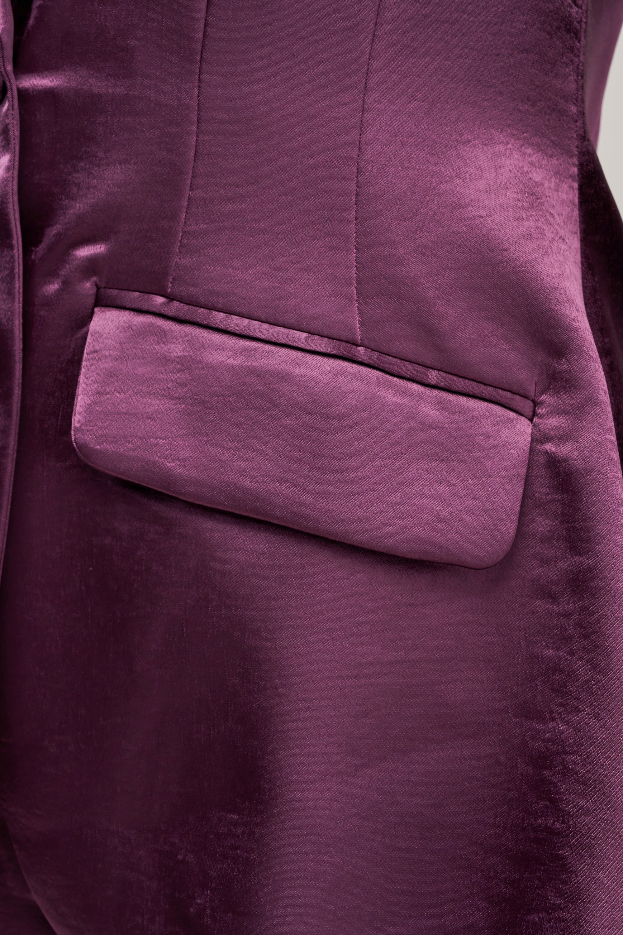 IN TOO DEEP SATIN BLAZER