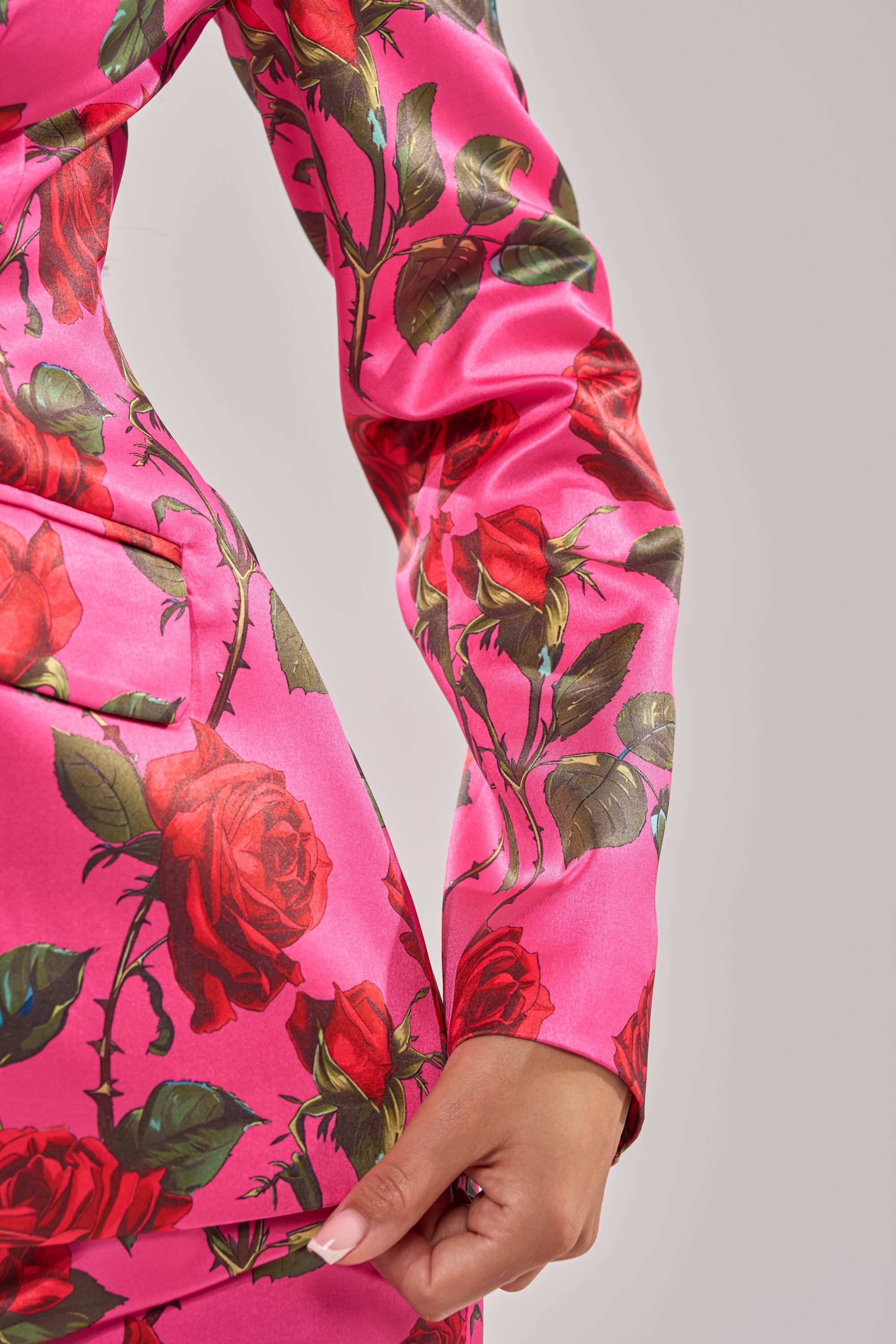 DOZEN ROSES SATIN BLAZER IN FUCHSIA