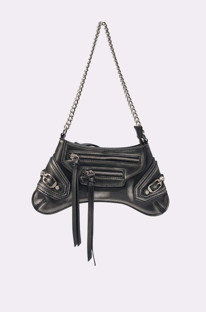 VINTAGE VIBES DISTRESSED PURSE