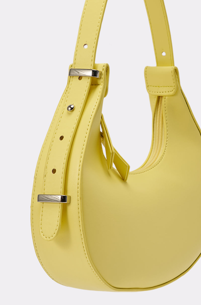 GET WITH THE TREND PU PURSE