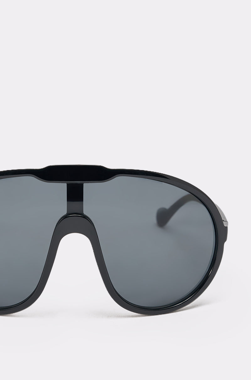 BIGGER IS BETTER BLACK SUNGLASSES